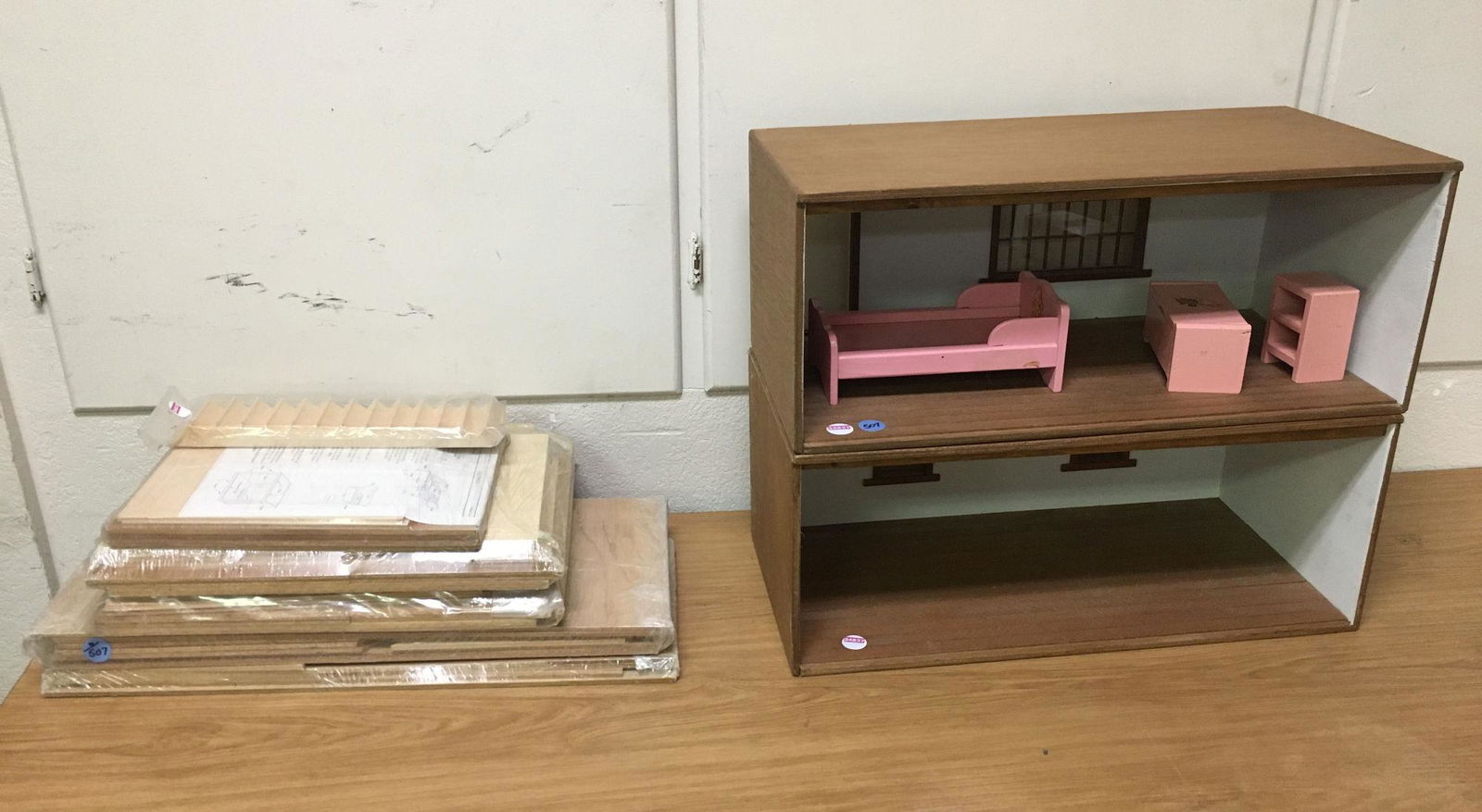 WOODEN DOLL HOUSE INCLUDING NEW KITS AND FURNITURE (1 of 2)