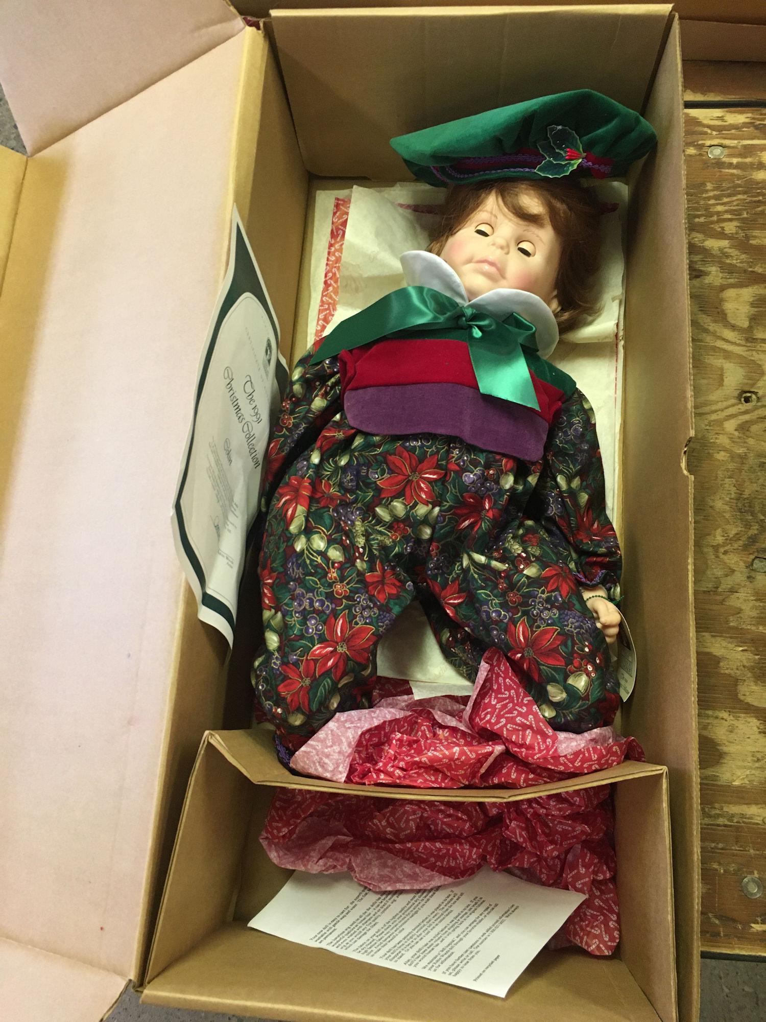 ROBIN WOODS â€œCOLINâ€ DOLL IN ORIGINAL BOX (1 of 1)