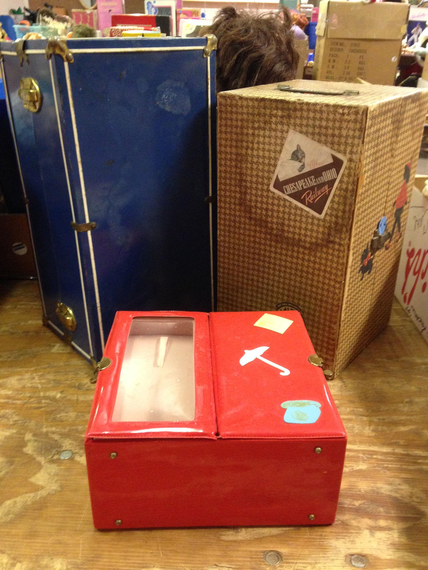 3 VINTAGE DOLL CASES (1 of 1)