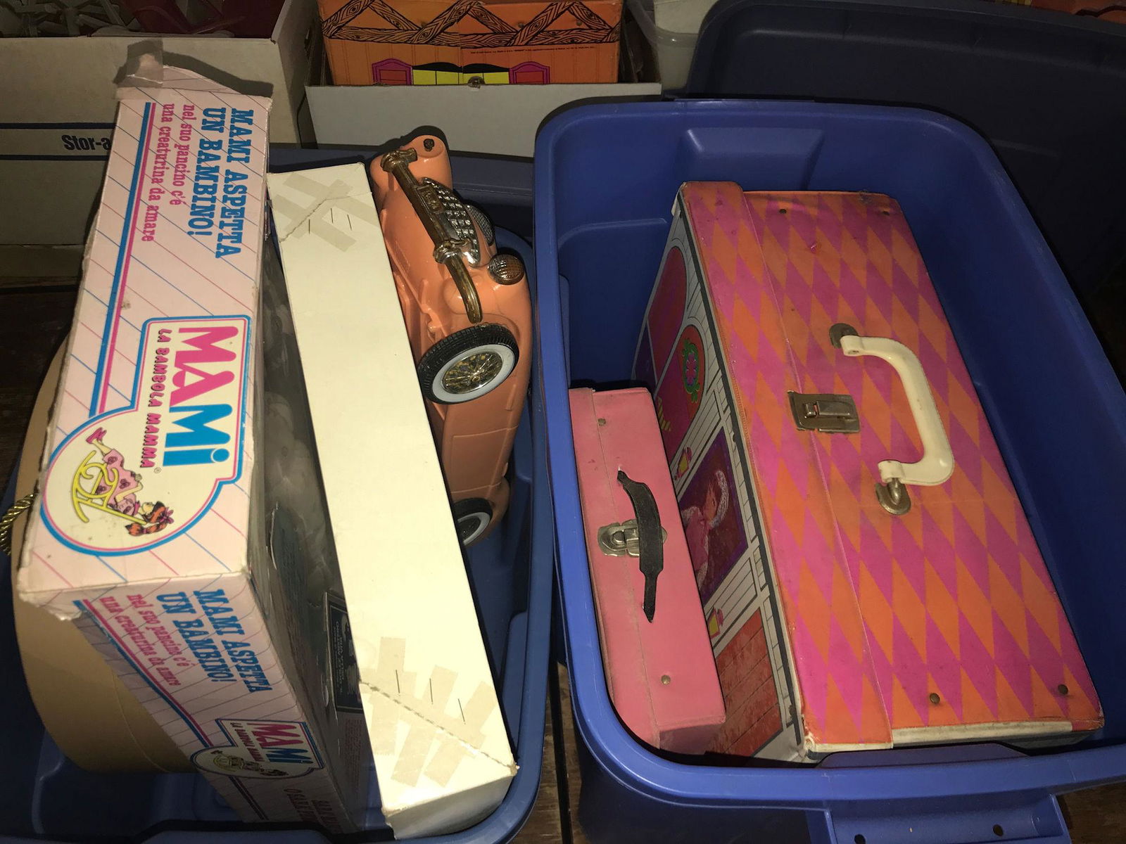 2 LOTS DOLL ITEMS INCLUDING EXPECTANT MOTHER DOLL, (1 of 2)