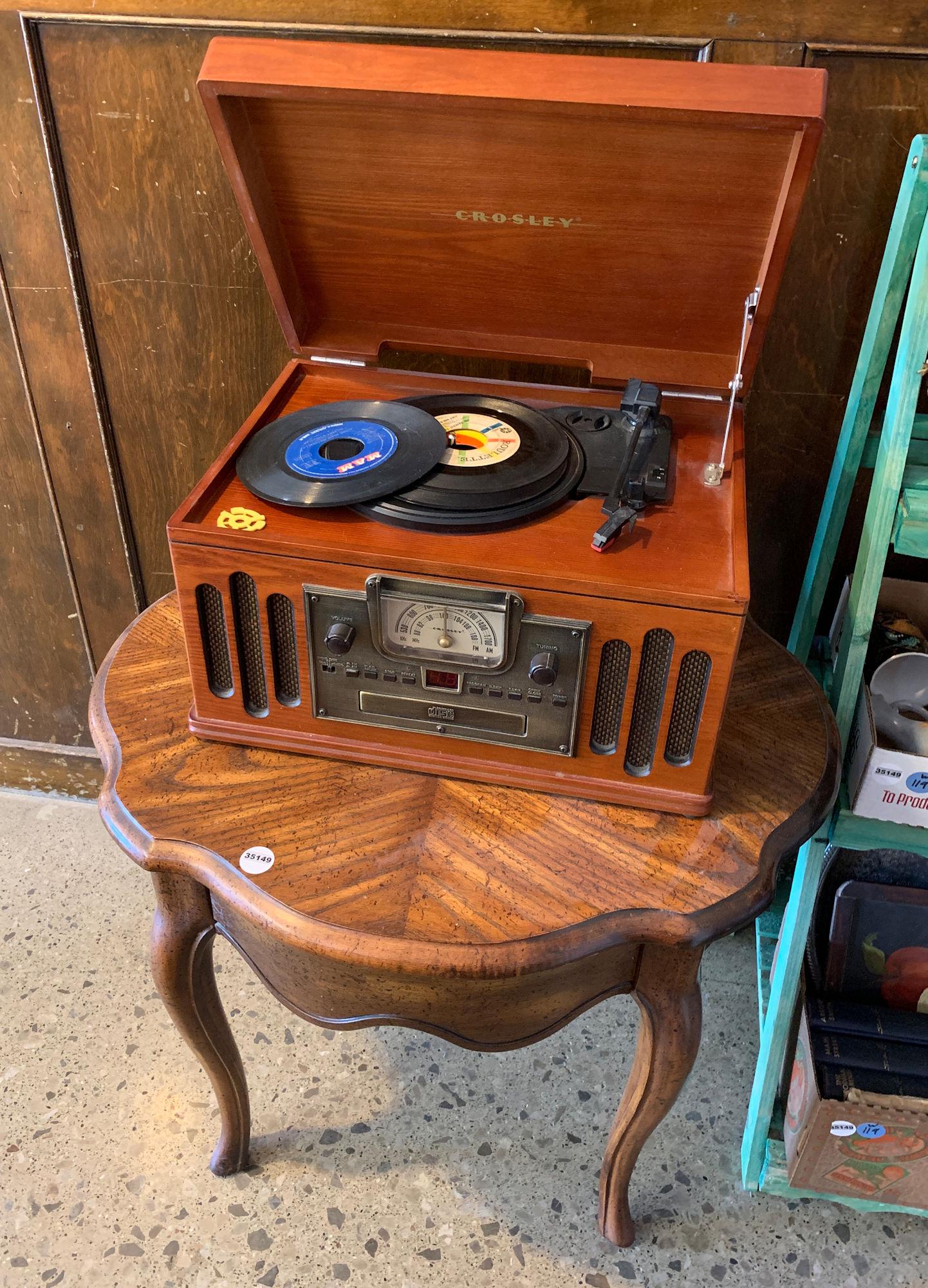 SIDE TABLE & RECORD PLAYER (1 of 1)