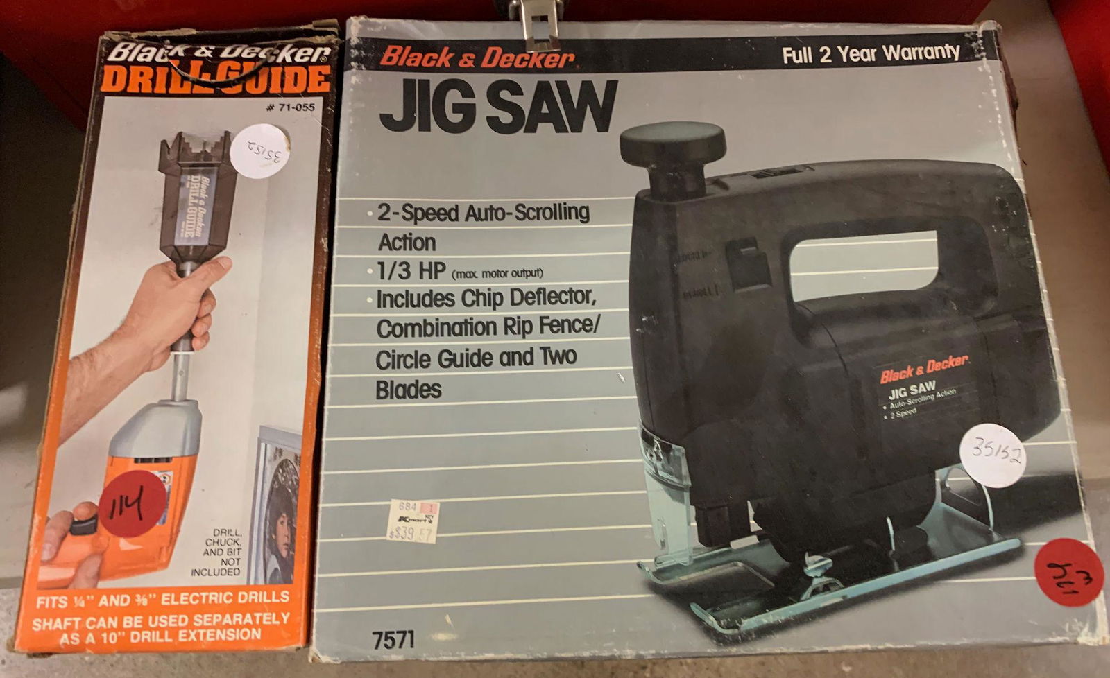 BLACK AND DECKER JIG SAW WITH DRILL GUIDE (1 of 1)