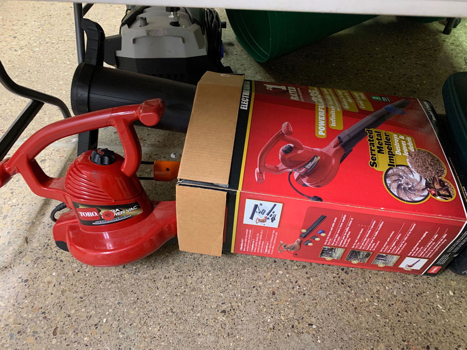 TORO ULTRA BLOWER VAC (1 of 3)