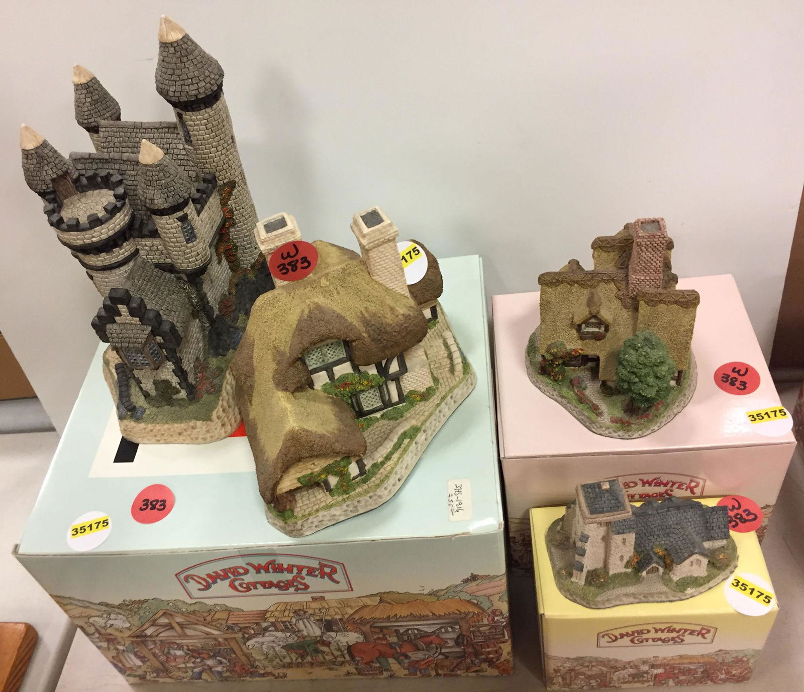 4 DAVID WINTER CERAMIC COTTAGES (1 of 1)