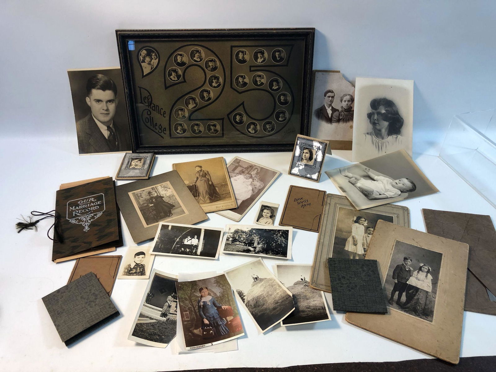 BOX LOT OF MISCELLENIOUS VINTAGE POTOHGRAPHS INCLUDING: BOX LOT OF MISCELLANEOUS VINTAGE PHOTOGRAPHS INCLUDING PORTRAITS AND LANDSCAPES AND INCLUDES DEFIANCE COLLAGE 1925 CLASS PHOTO