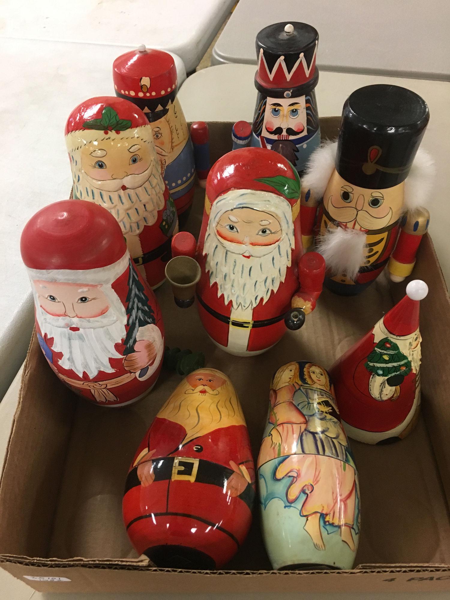 BOX LOT CHRISTMAS NESTING DOLLS: BOX LOT CHRISTMAS NESTING DOLLS