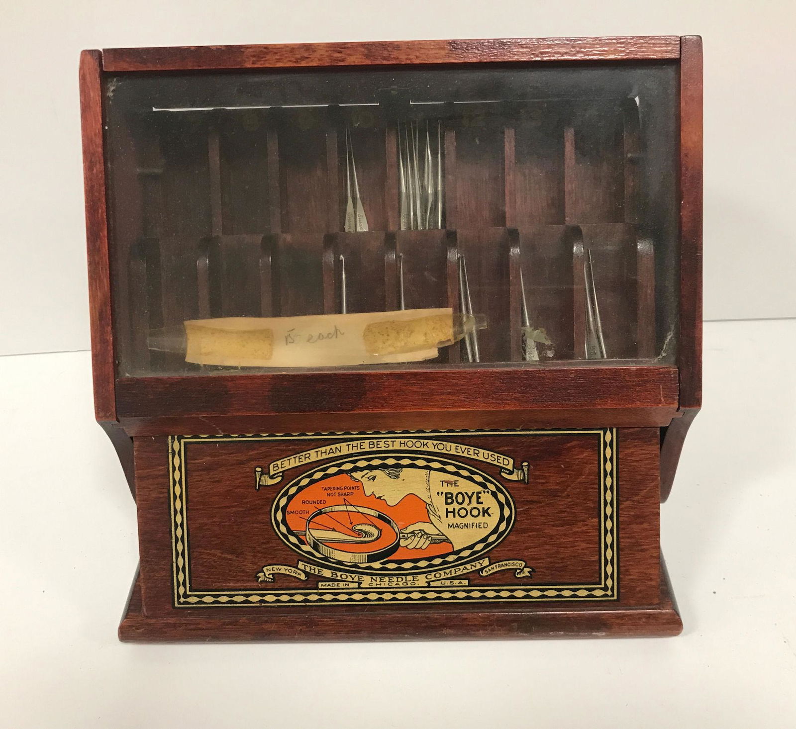 WOODEN NEEDLE CASE BY BOYE: WOODEN NEEDLE CASE BY BOYE