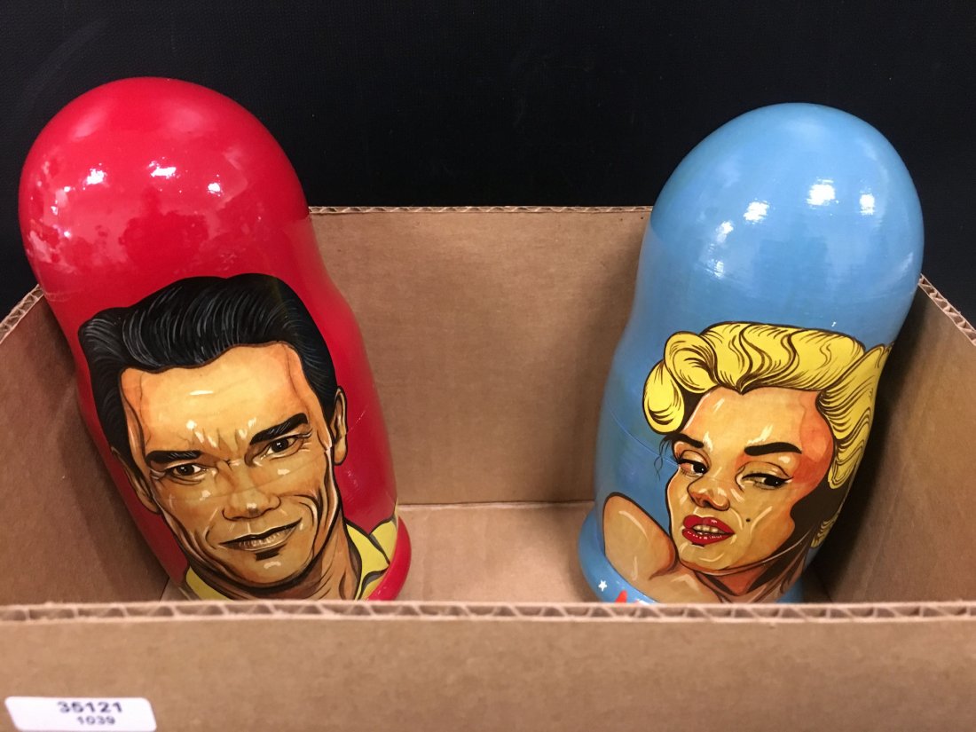 BOX LOT NESTING DOLLS: BOX LOT MARILYN MONROE AND ARNOLD SCHWARZENEGGER NESTING DOLLS