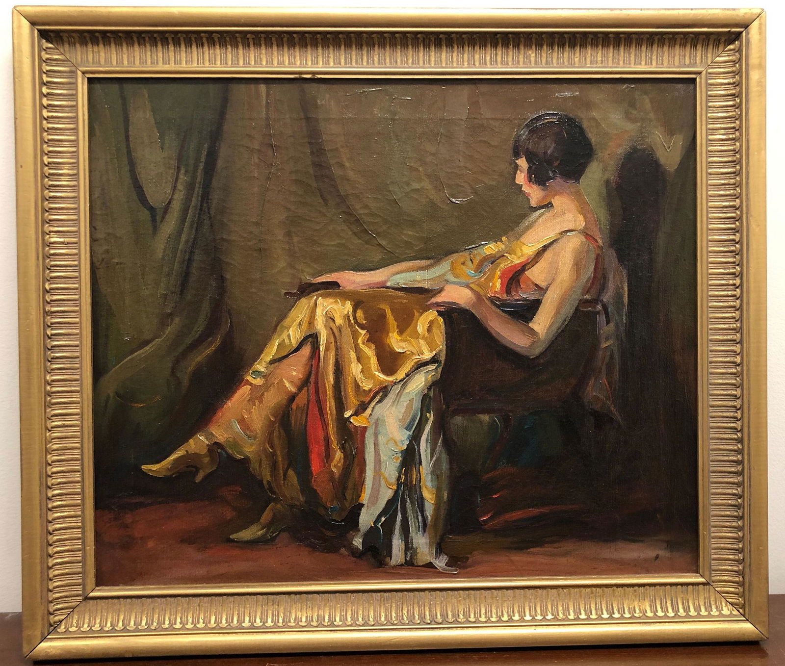 EARLY 20THc OIL ON CANVAS PORTRAIT OF SEATED WOMAN. (1 of 3)