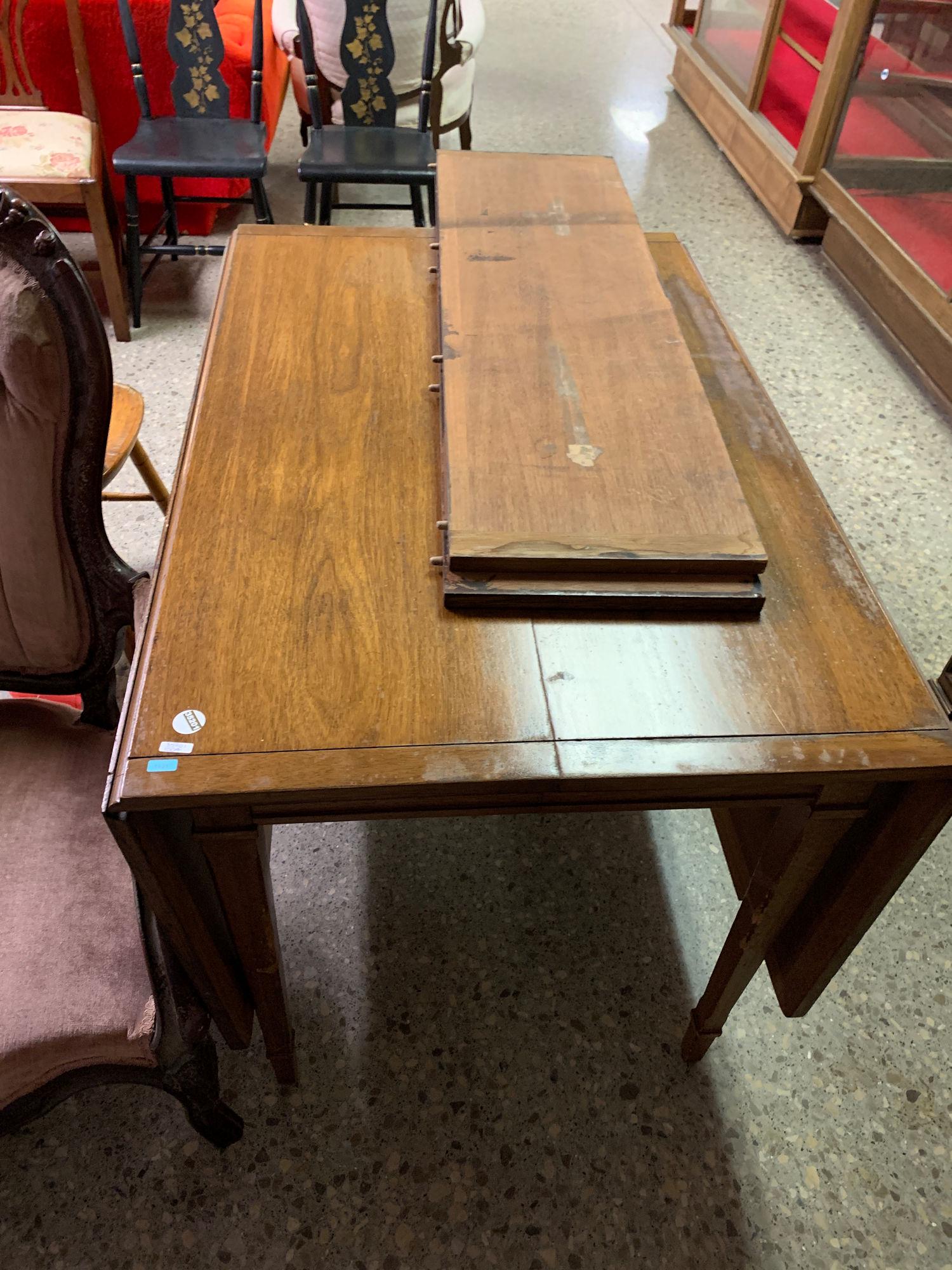 WALNUT DROP LEAF EXTENSION TABLE WITH 2 LEAVES 42" X (1 of 1)