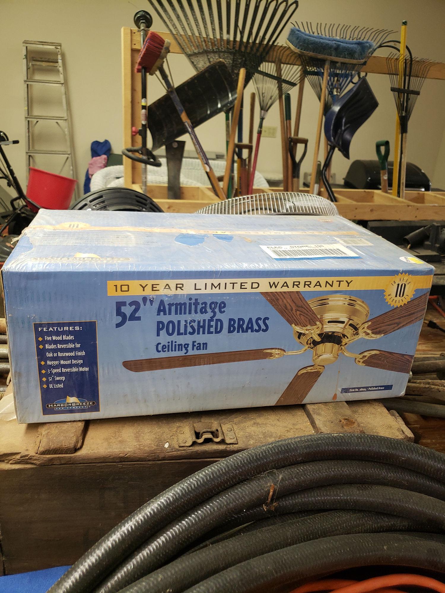 WOODEN TOOL BOX WITH CEILING FAN (1 of 1)