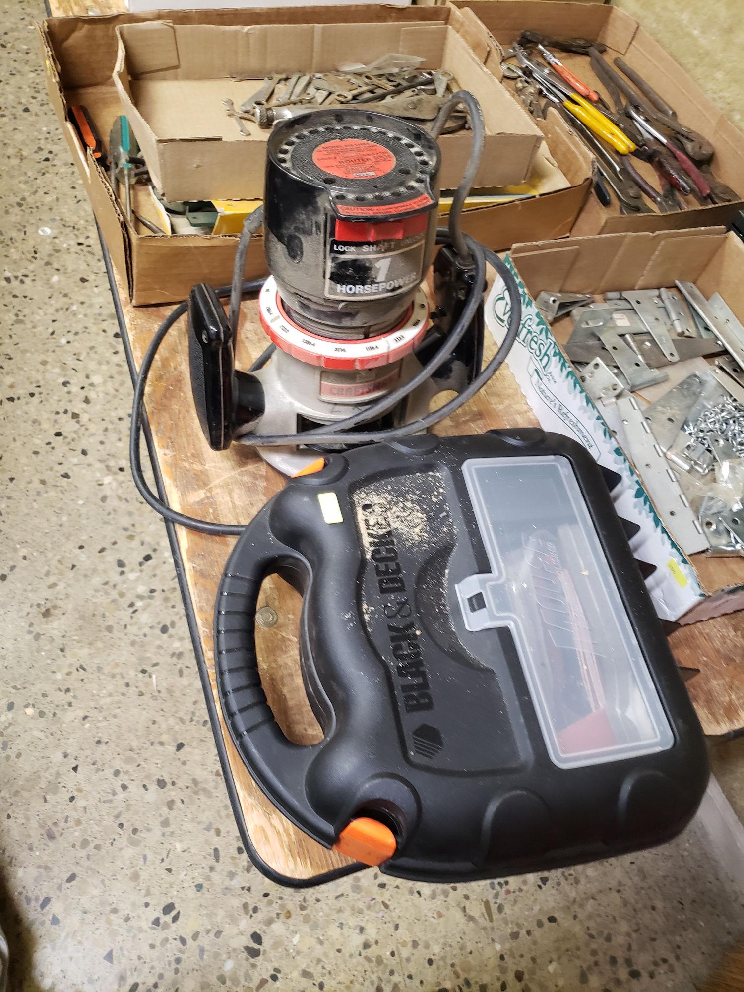 BLACK AND DECKER SANDER AND ROUTER WITH A WEED EATER (1 of 1)