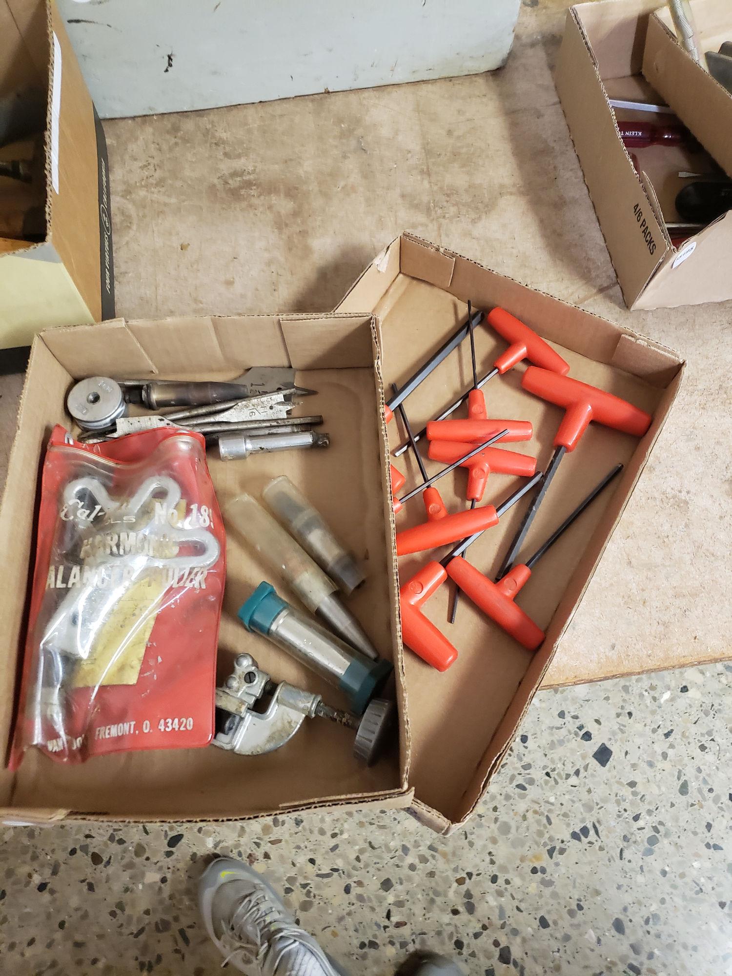 (2) BOX LOTS INCLUDES DRILL BITS AND TORK WRENCHES (1 of 1)