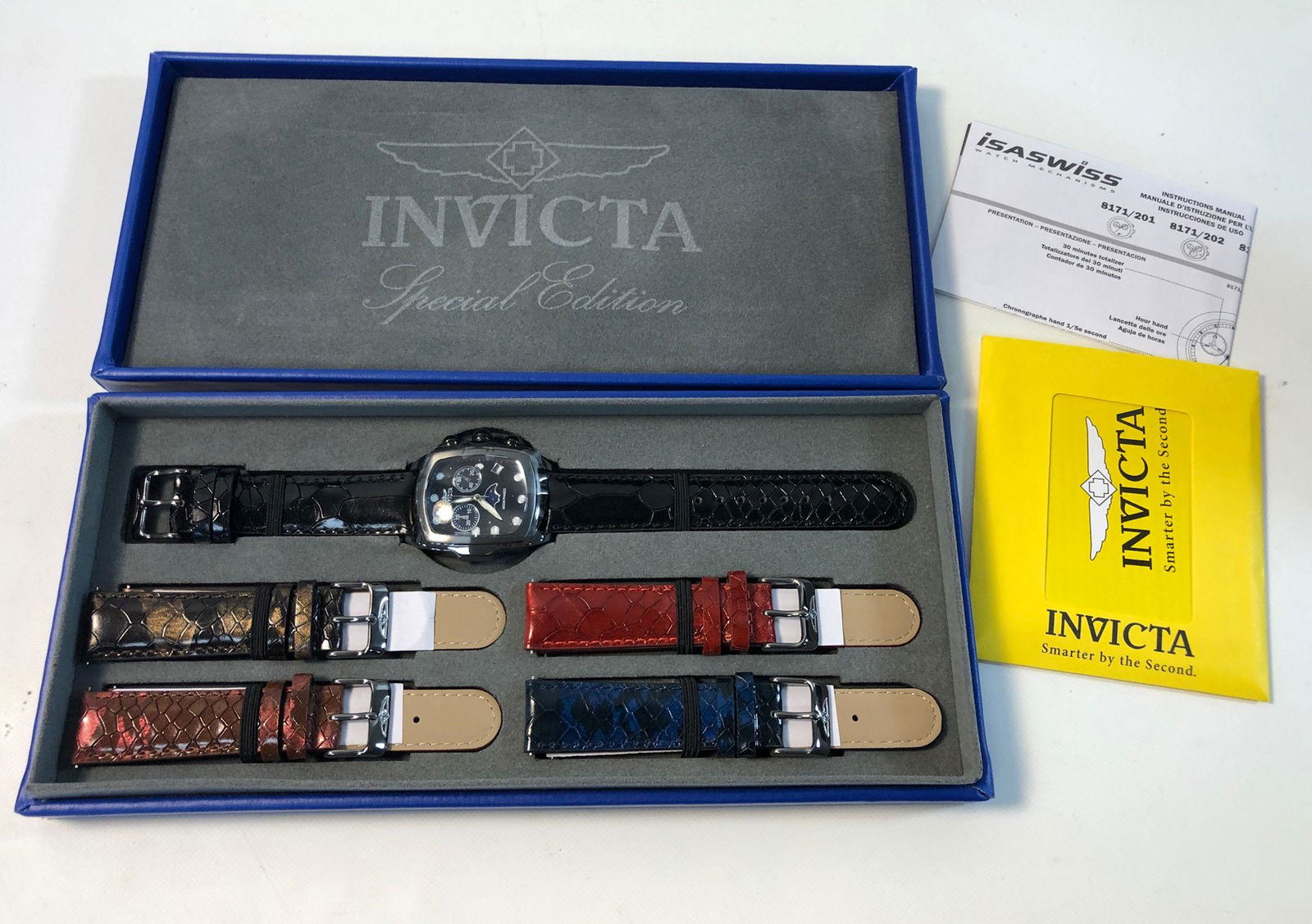 INVICTA SPECIAL EDITION WRIST WATCH (1 of 11)