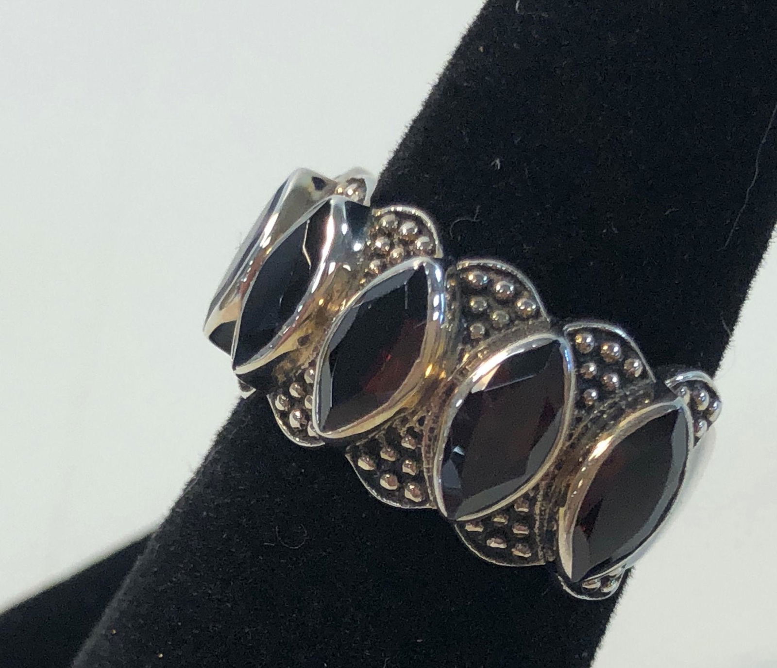 SILVER AND GEMSTONE FASHION RING (1 of 6)