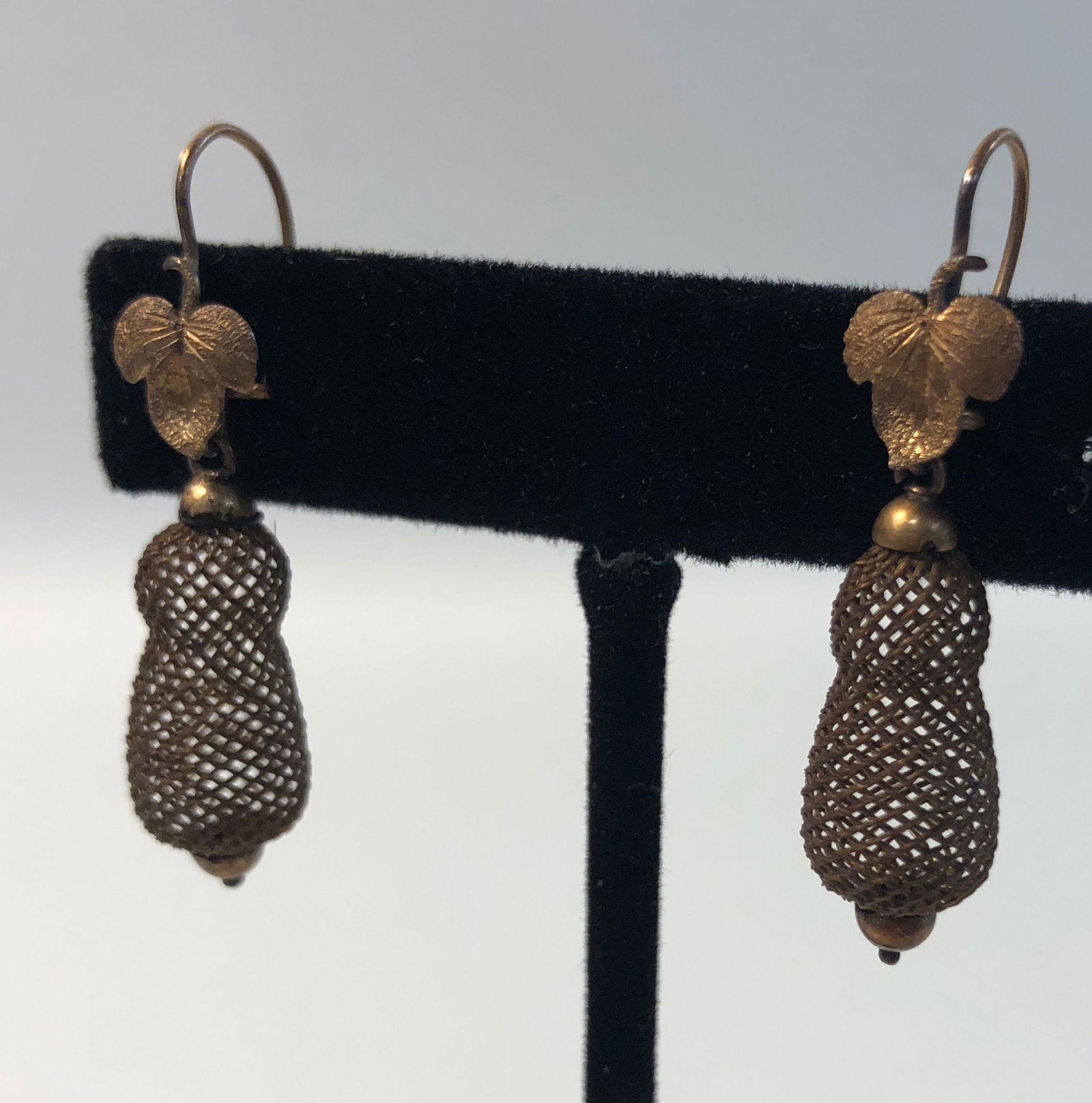 VICTORIAN EARRINGS (1 of 3)