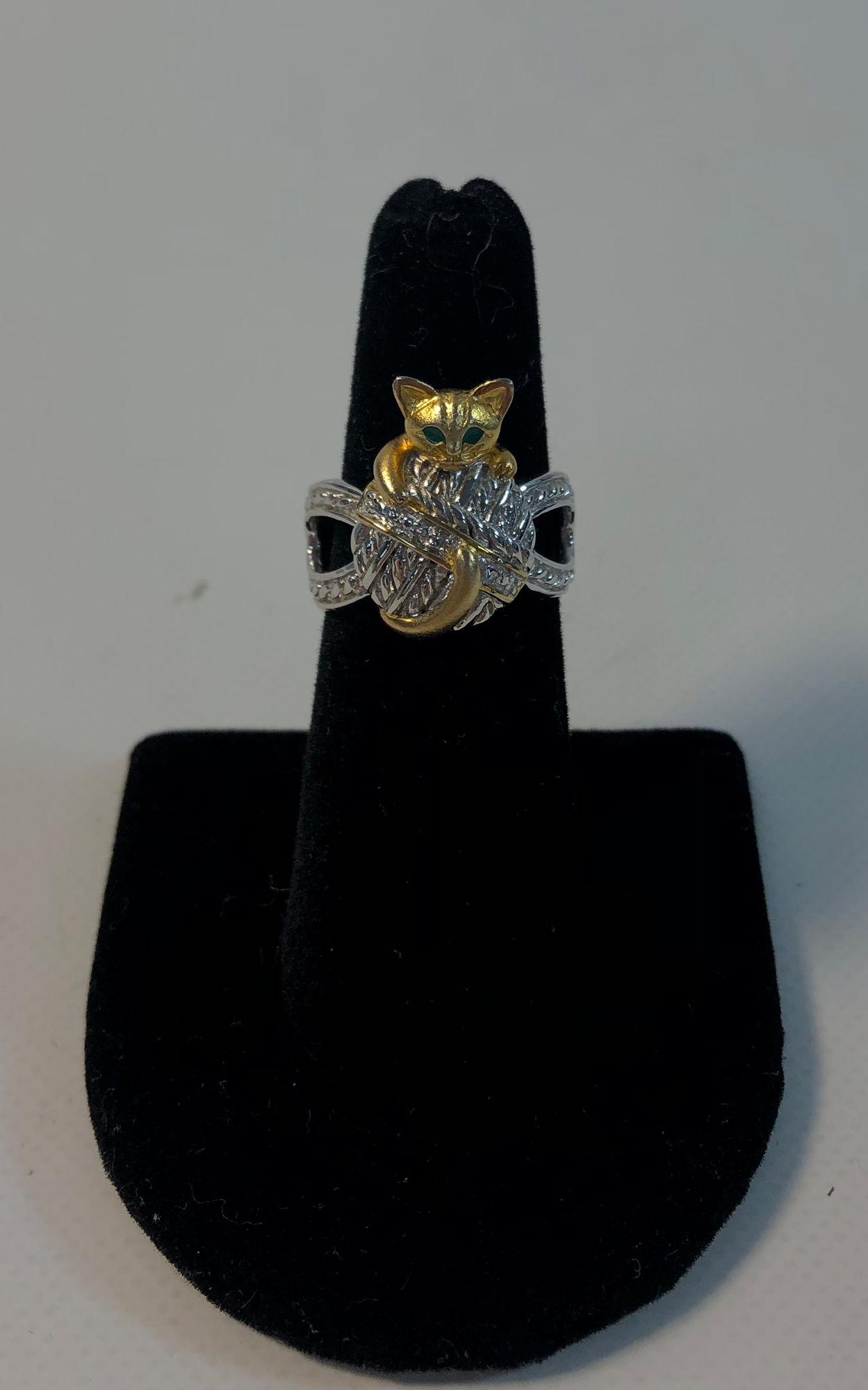 STERLING SILVER FASHION RING (1 of 3)