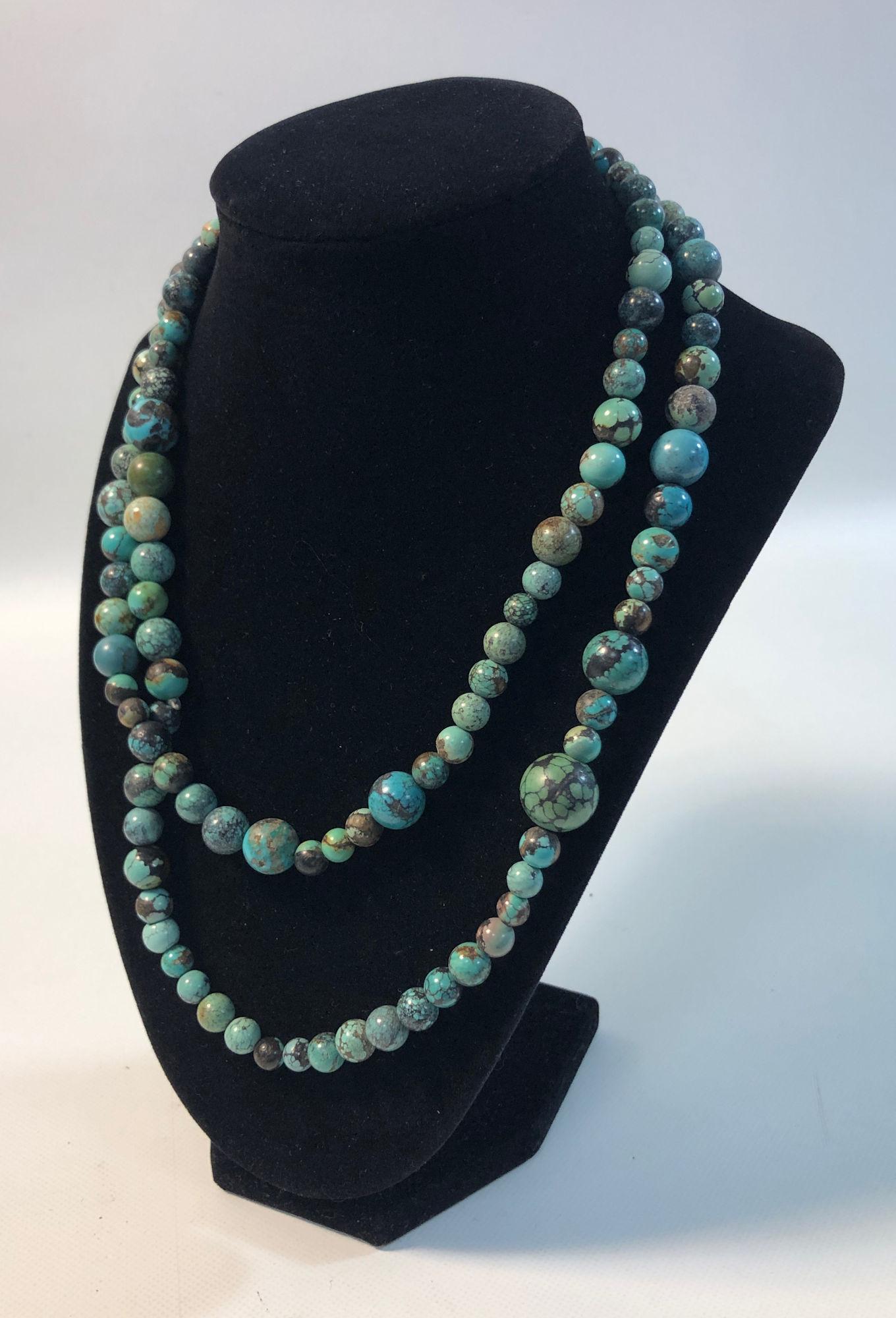 SEMI-PRECIOUS STONE BEAD NECKLACE (1 of 3)