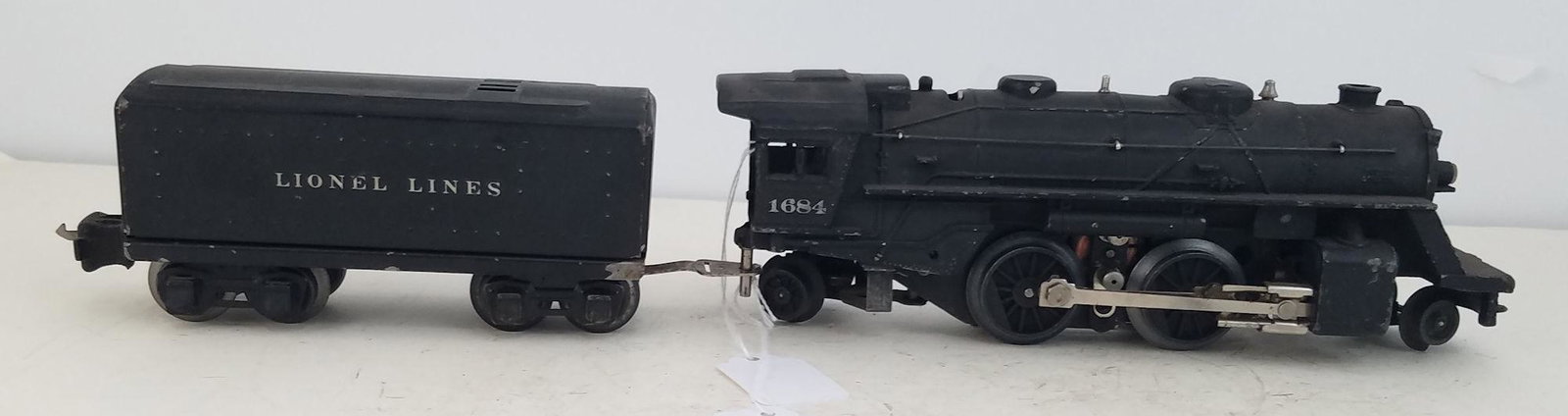 LIONEL O GAUGE PRE WAR- 1684 ENGINE WITH 1689 TENDER: LIONEL O GAUGE PRE WAR- 1684 ENGINE WITH 1689 TENDER