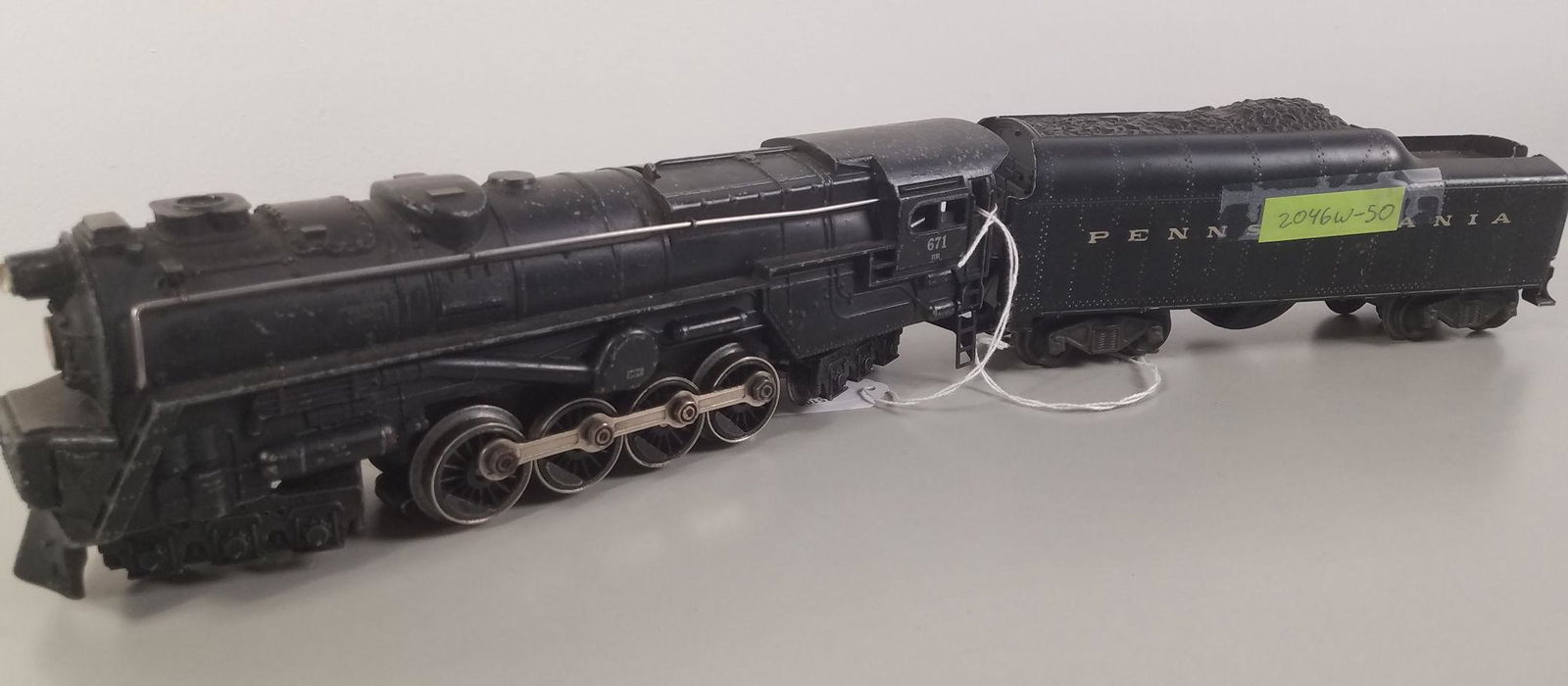 LIONEL O GAUGE POST WAR- 671 RR ENGINE WITH 2046W-50 (1 of 6)