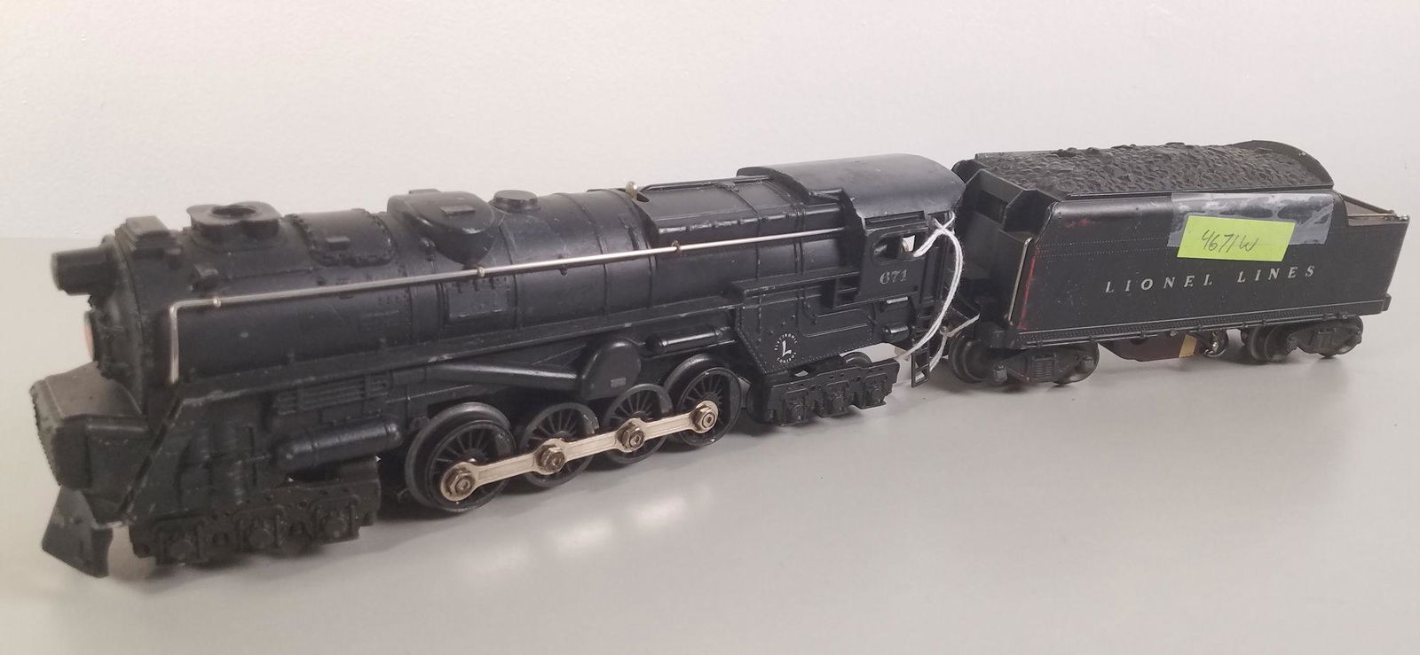 LIONEL O GAUGE POST WAR- 671 ENGINE WITH 4671W TENDER (1 of 6)
