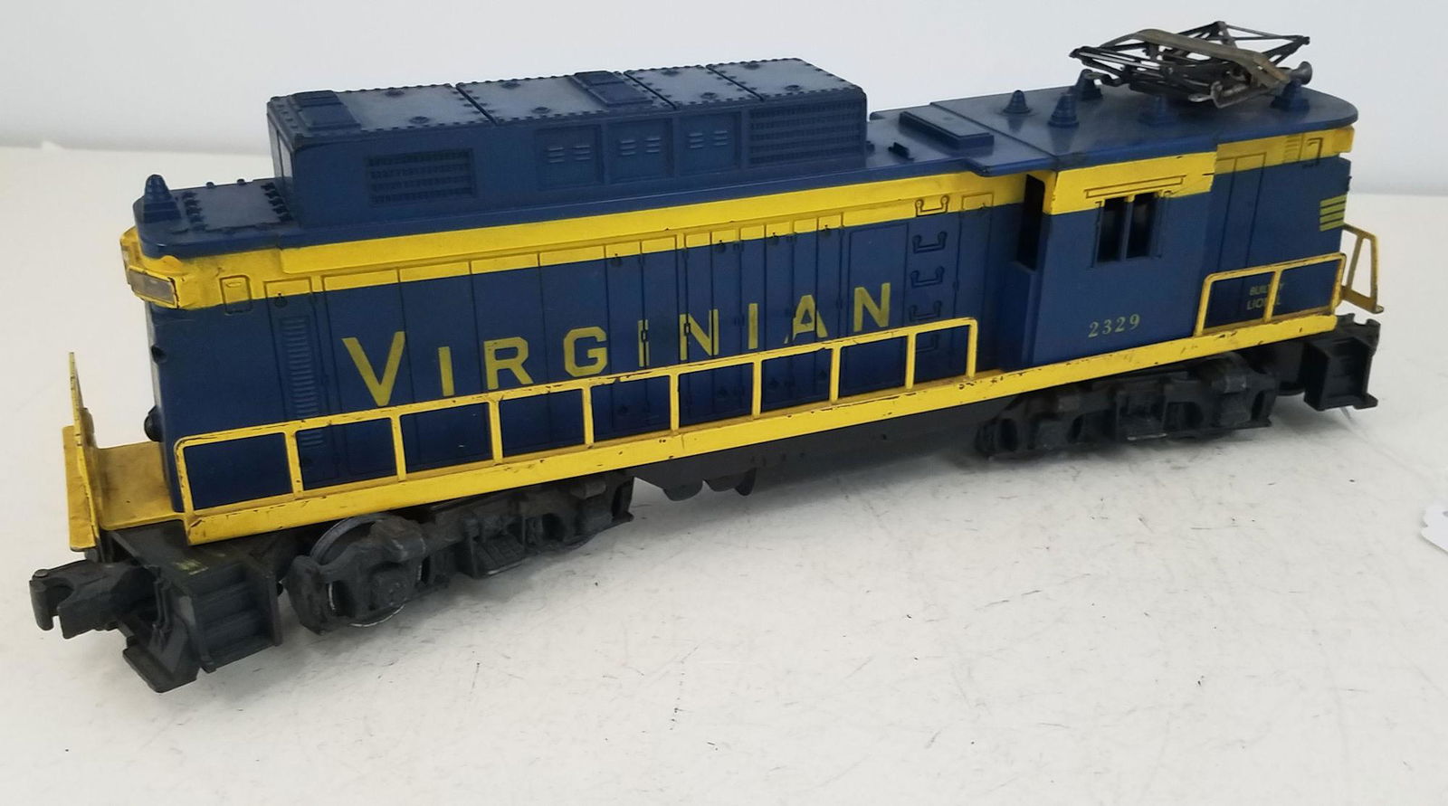 LIONEL O GAUGE POST WAR- 2329 VIRGINIAN GE-E-33 (1 of 3)