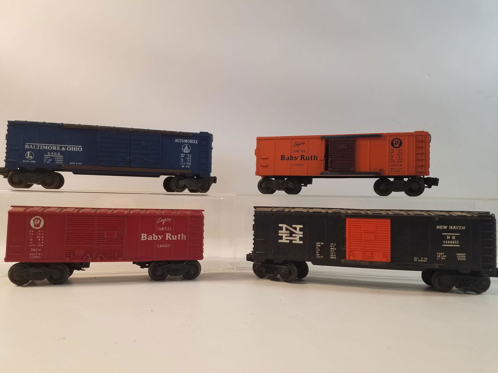 LIONEL O GAUGE POST WAR- BOX LOT 4 BOX CARS- 6468, (1 of 10)