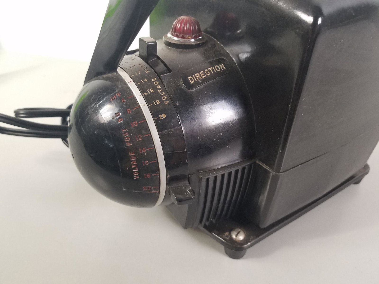 LIONEL O GAUGE POST WAR- VW 150 WATT TRANFORMER: LIONEL O GAUGE POST WAR- VW 150 WATT TRANFORMER