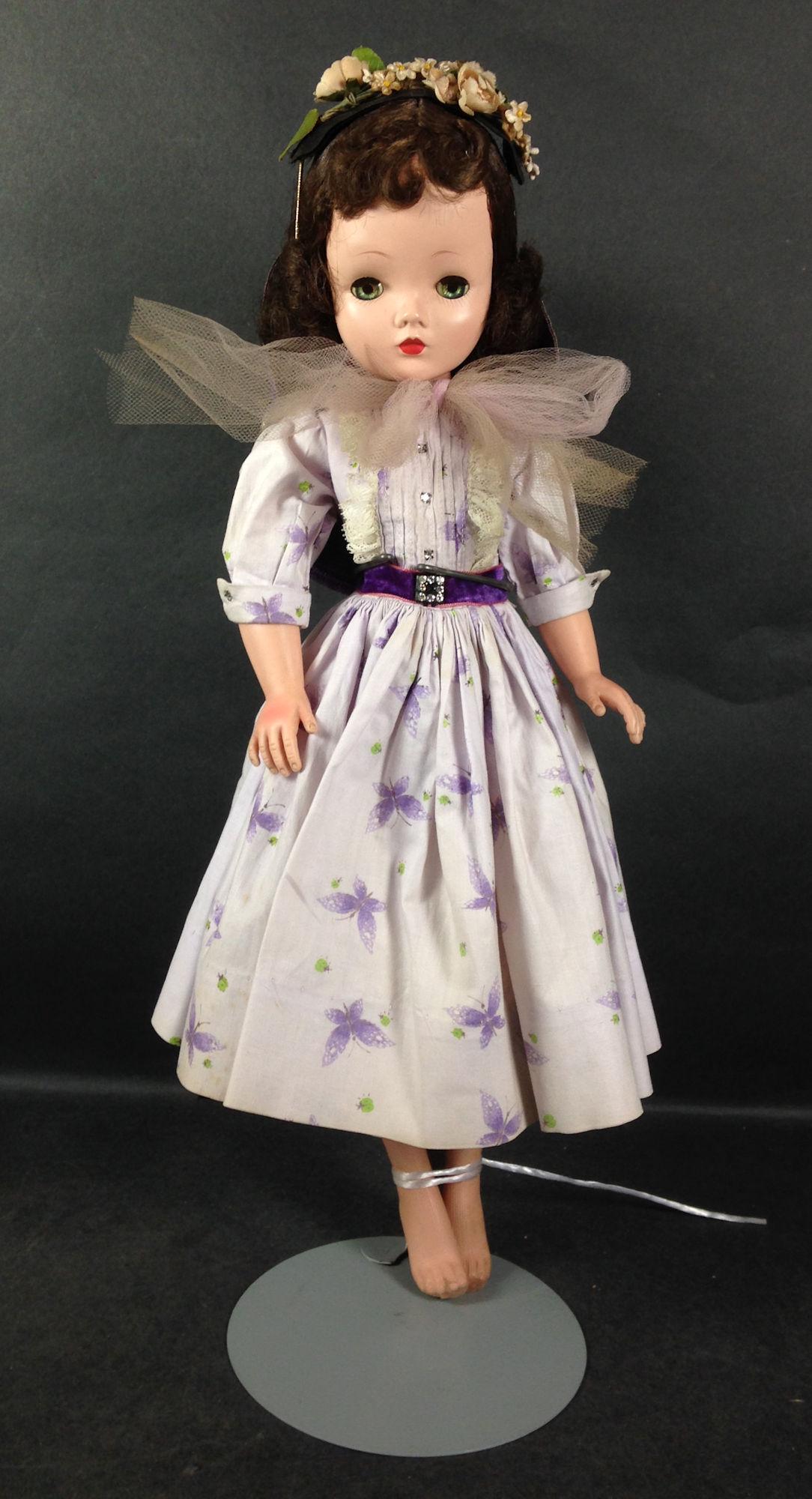 20" MADAME ALEXANDER "CISSY". HARD PLASTIC HEAD, TORSO (1 of 4)