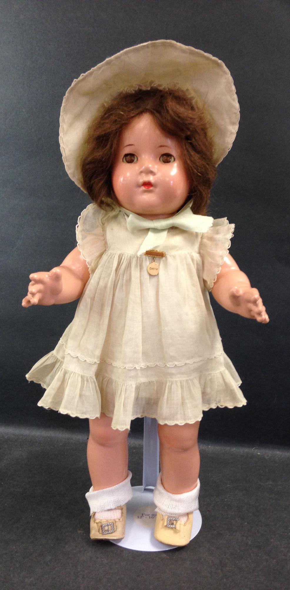 16" MADAME ALEXANDER COMPOSITION DIONNE QUINT "CECILE". (1 of 1)