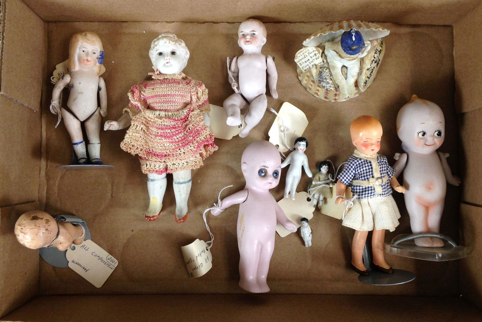 LOT MISCELLANEOUS SMALLS INCLUDING MINIATURE FROZEN (1 of 1)