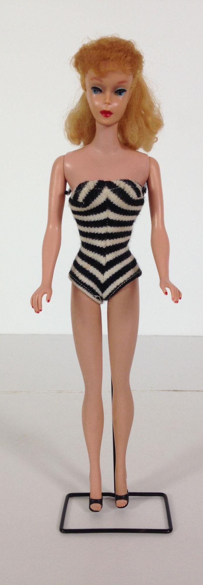 #5 BLONDE PONYTAIL BARBIE IN ORIGINAL BLACK & WHITE (1 of 4)