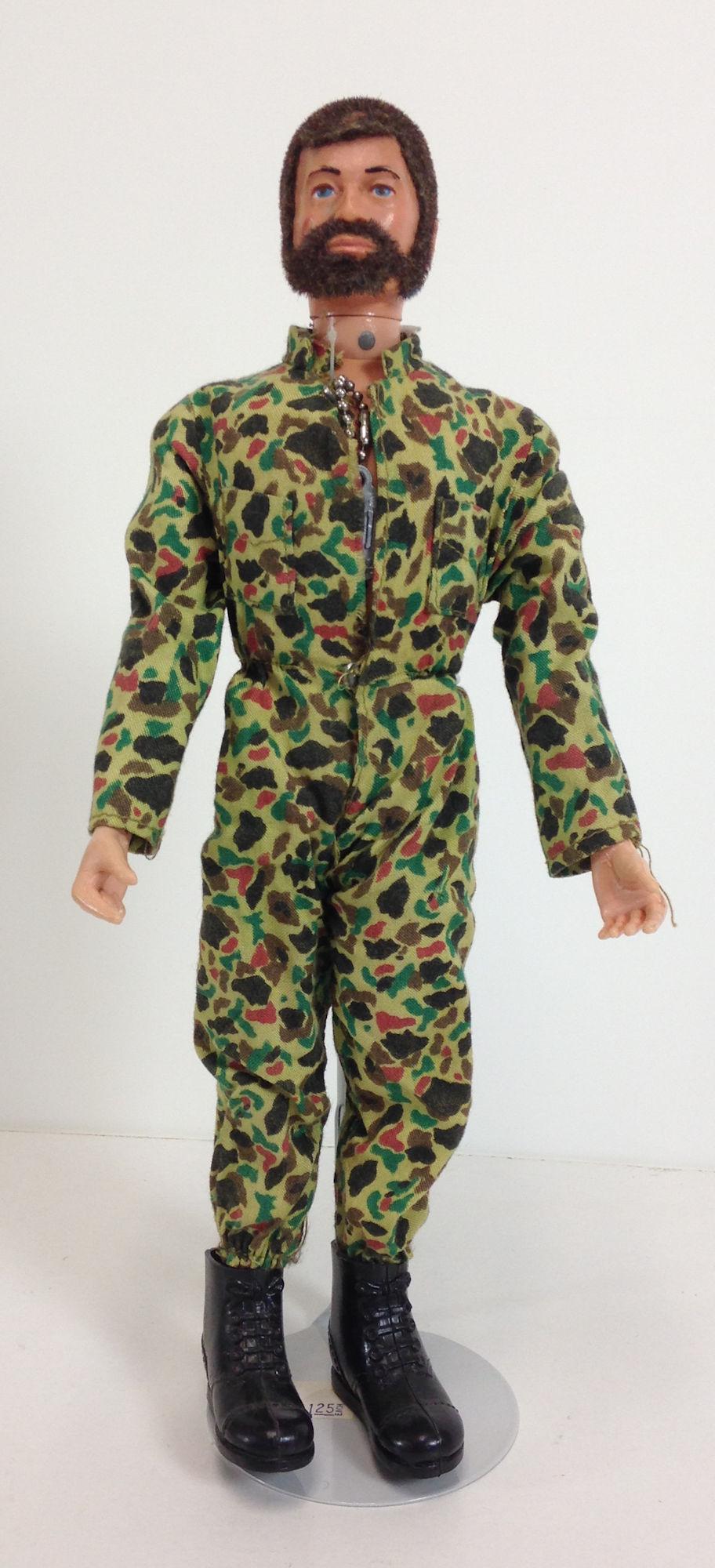 TALKING G.I. JOE IN CAMOUFLAGE JUMPSUIT. LOWER TORSO (1 of 1)