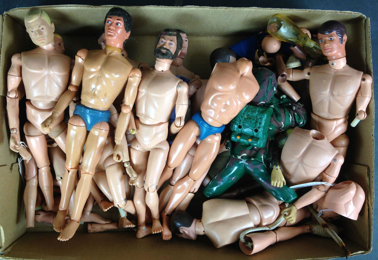 LOT MISCELLANEOUS DAMAGED G.I. JOE'S FOR PARTS. (1 of 1)