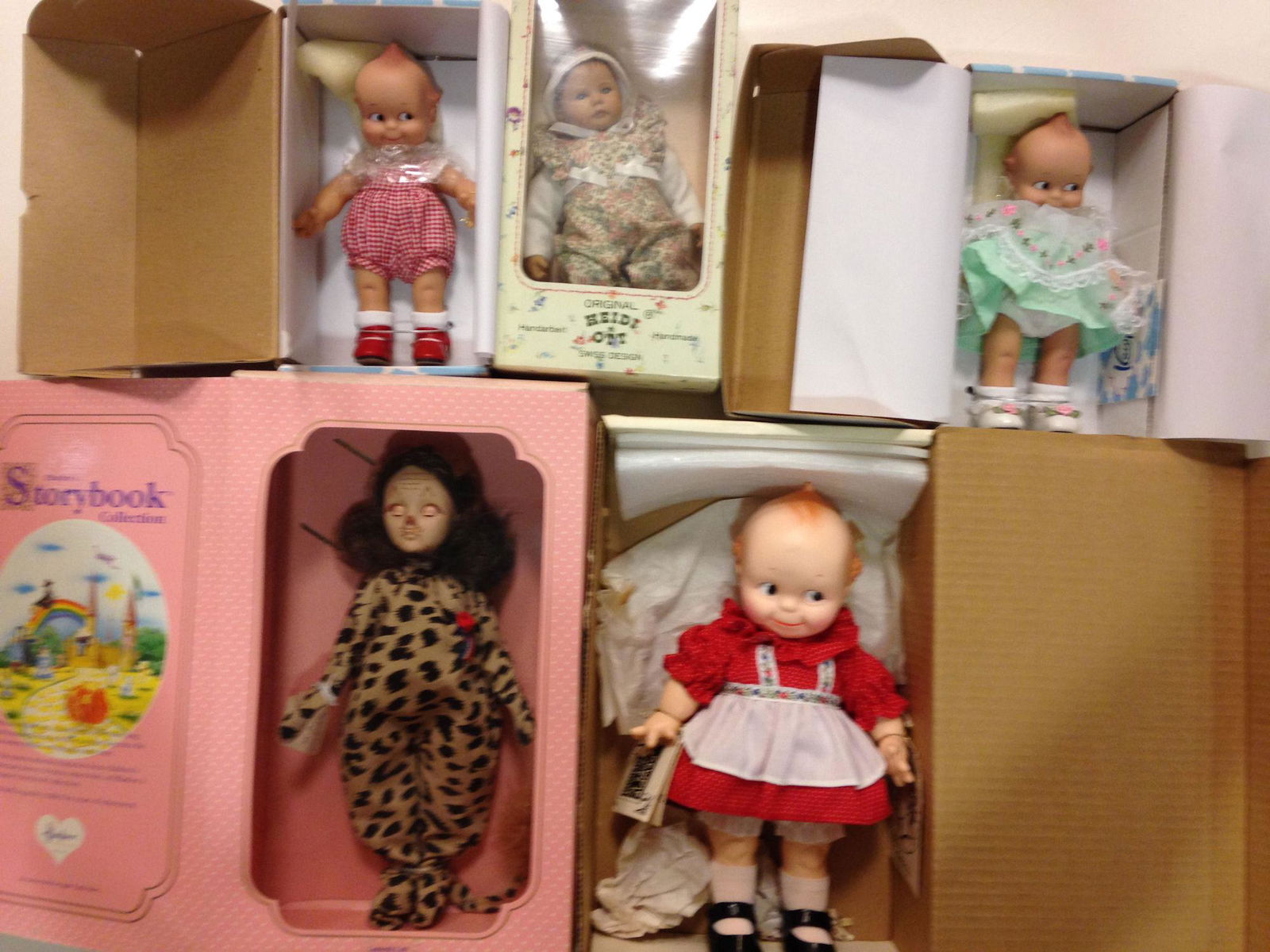 LOT OF (5) BOXED DOLLS INCLUDING 11" "KEWPIE GOES TO (1 of 1)