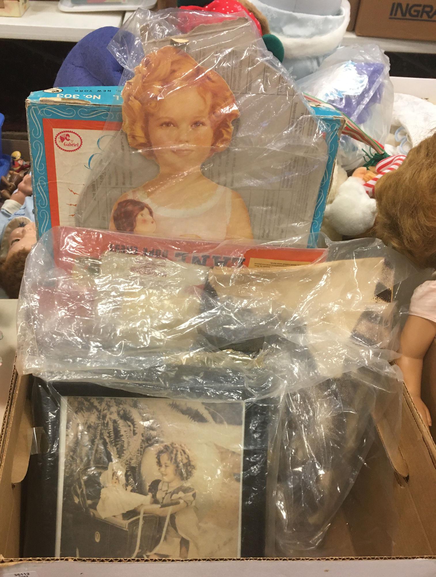 BOX LOT OF SHIRLEY TEMPLE MEMORABELIA INCLUDING LARGE (1 of 1)