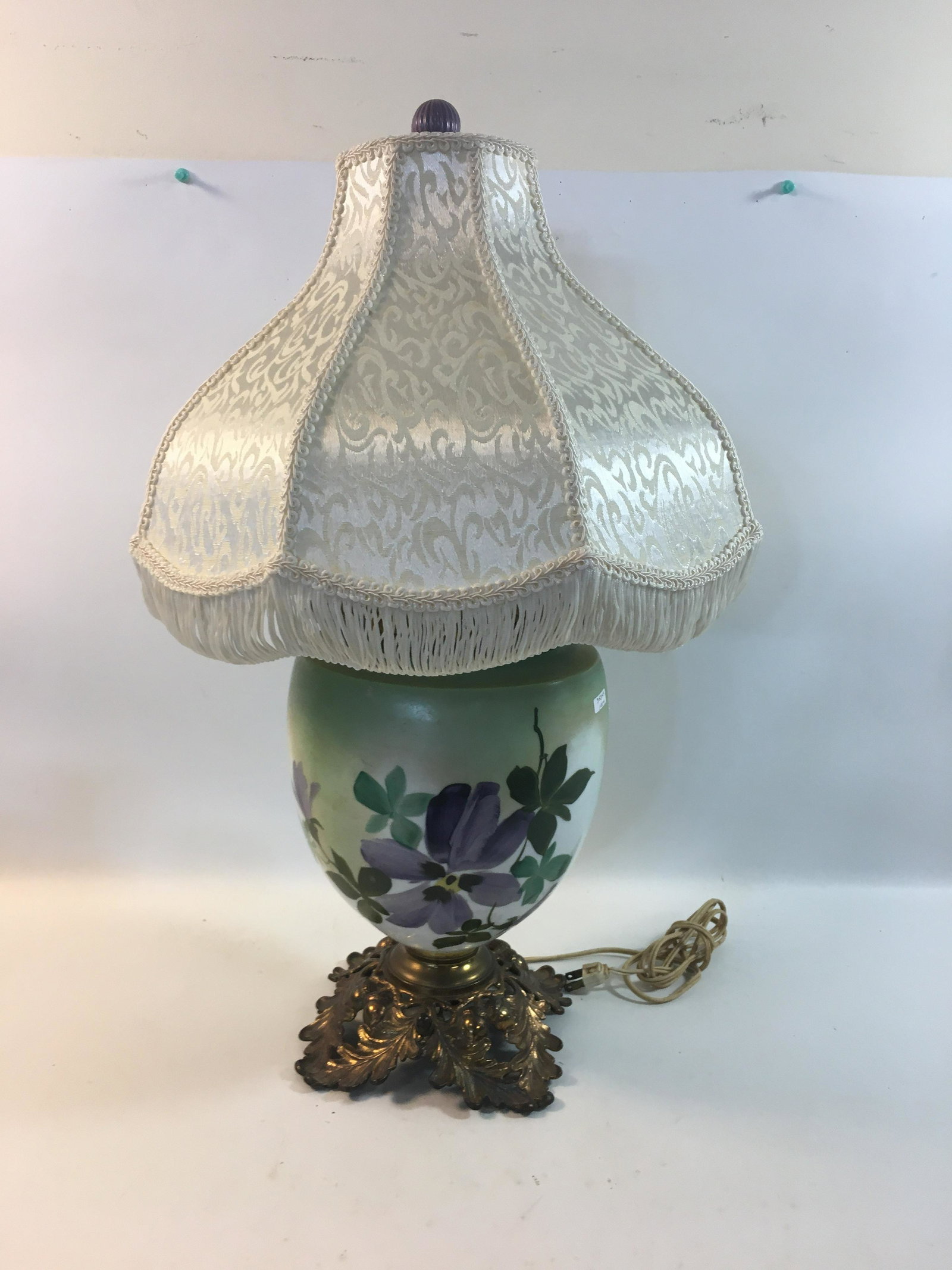 VICTORIAN TABLE LAMP BASE WITH PURPLE FLOWERS - HAS: VICTORIAN TABLE LAMP BASE WITH PURPLE FLOWERS - HAS BEEN ELECTRIFIED