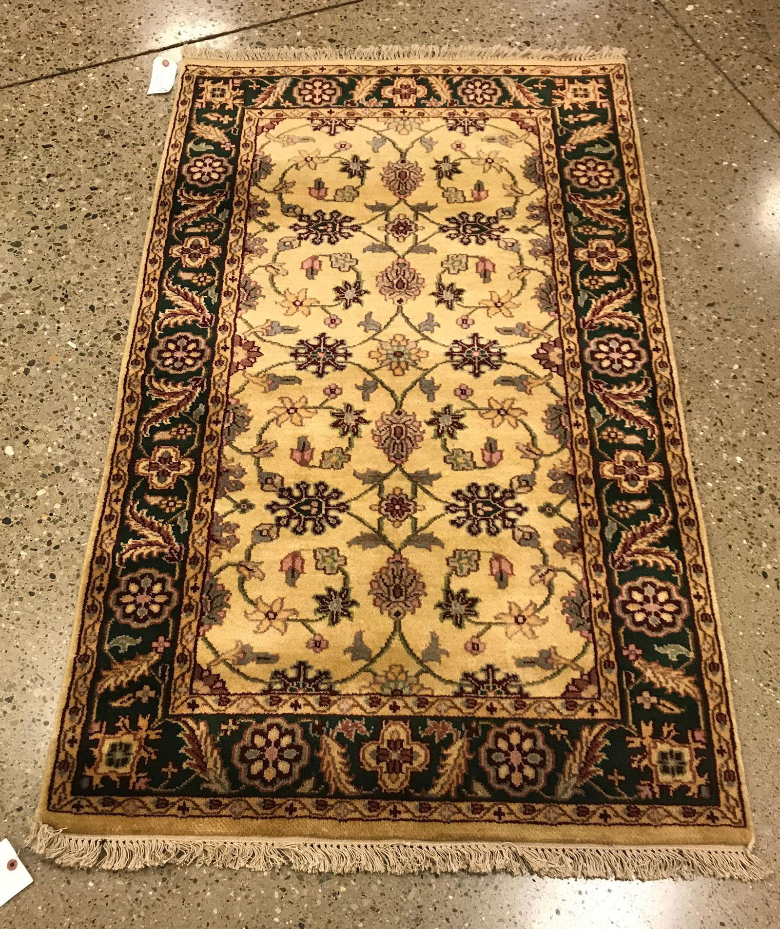 ORIENTAL RUG - INDO PERSIAN TABRIZ 3' X 5'3" (1 of 2)