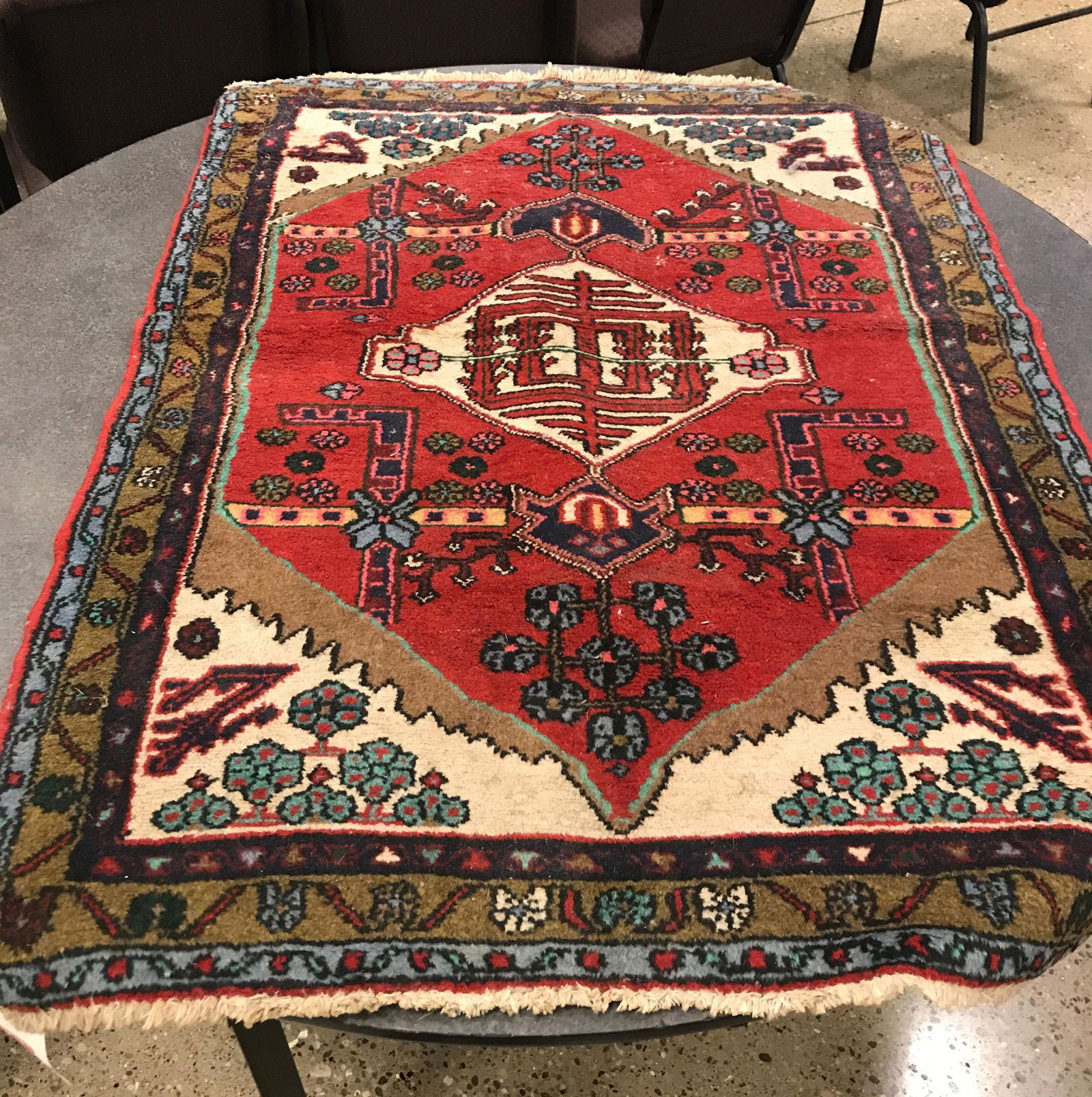 ORIENTAL RUG PERSIAN HAMADAN 3'6" X 4'8" (1 of 2)