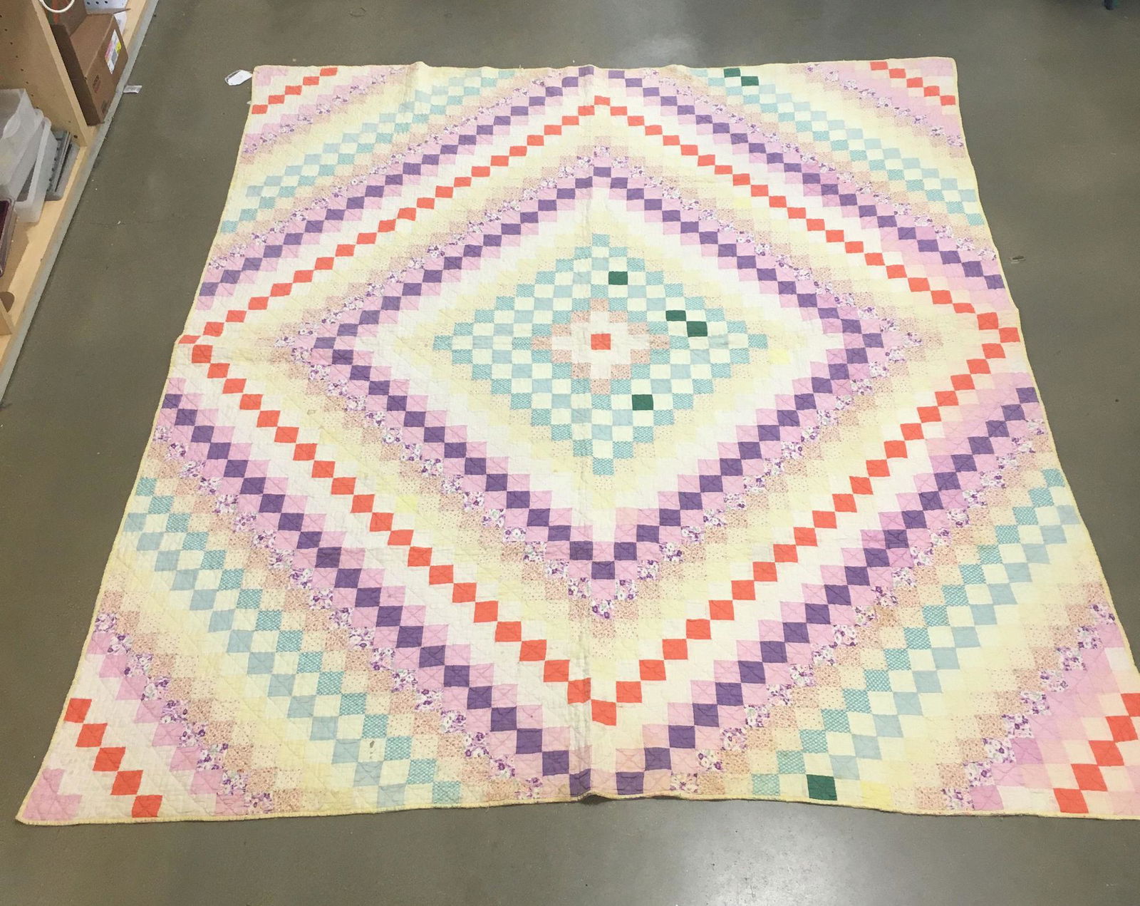 PIECEWORK QUILT- MULTICOLORED BLOCK PATTERN, YELLOW (1 of 9)
