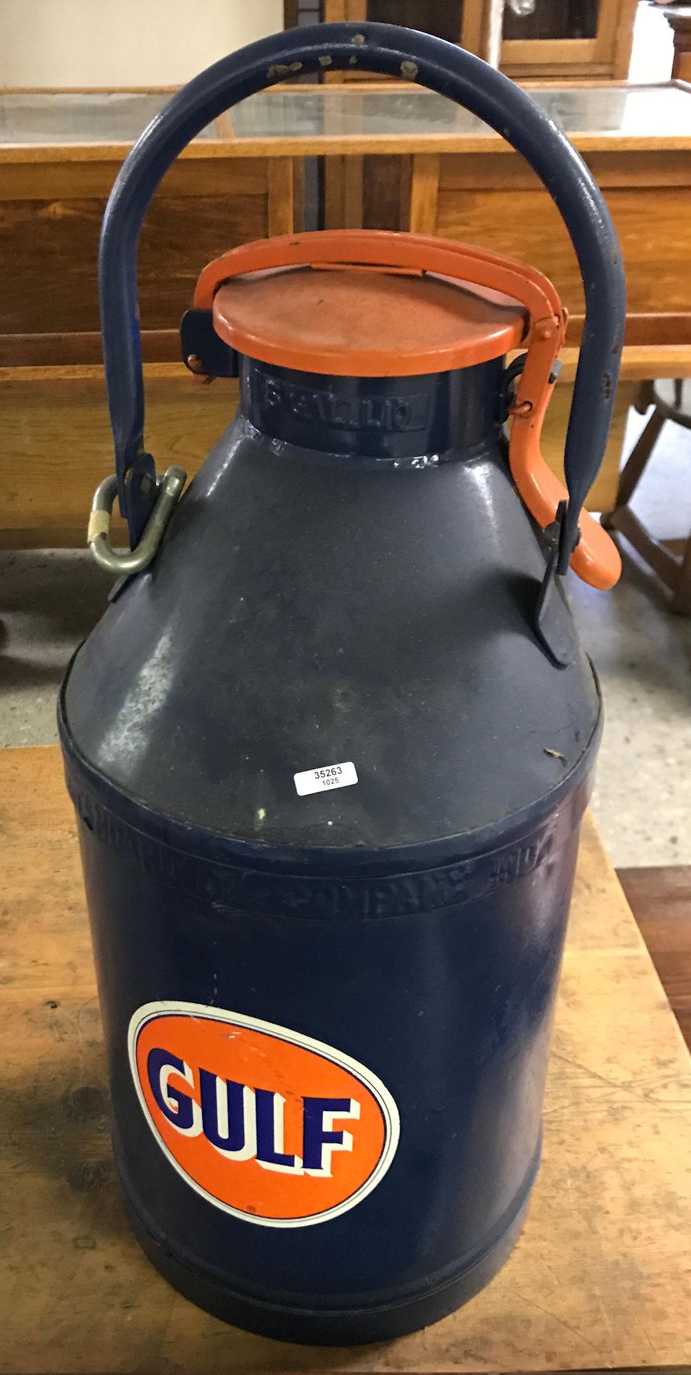 METAL 5-GALLON GULF GAS CAN: METAL 5-GALLON GULF GAS CAN