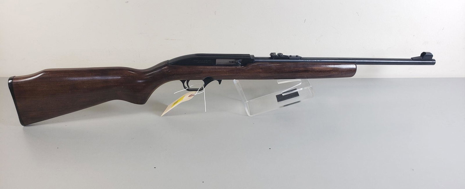 MAGTECH MODEL 7022 .22 CALIBER SEMI-AUTO RIFLE SN:: MAGTECH MODEL 7022 .22 CALIBER SEMI-AUTO RIFLE SN: E018662, MISSING MAGAZINEBY BIDDING ON THIS LOT BUYER ACCEPTS RESPONSIBILITY OF KNOWLEDGE OF STATE AND FEDERAL LAWS FOR RECEIVING THIS ITEM.