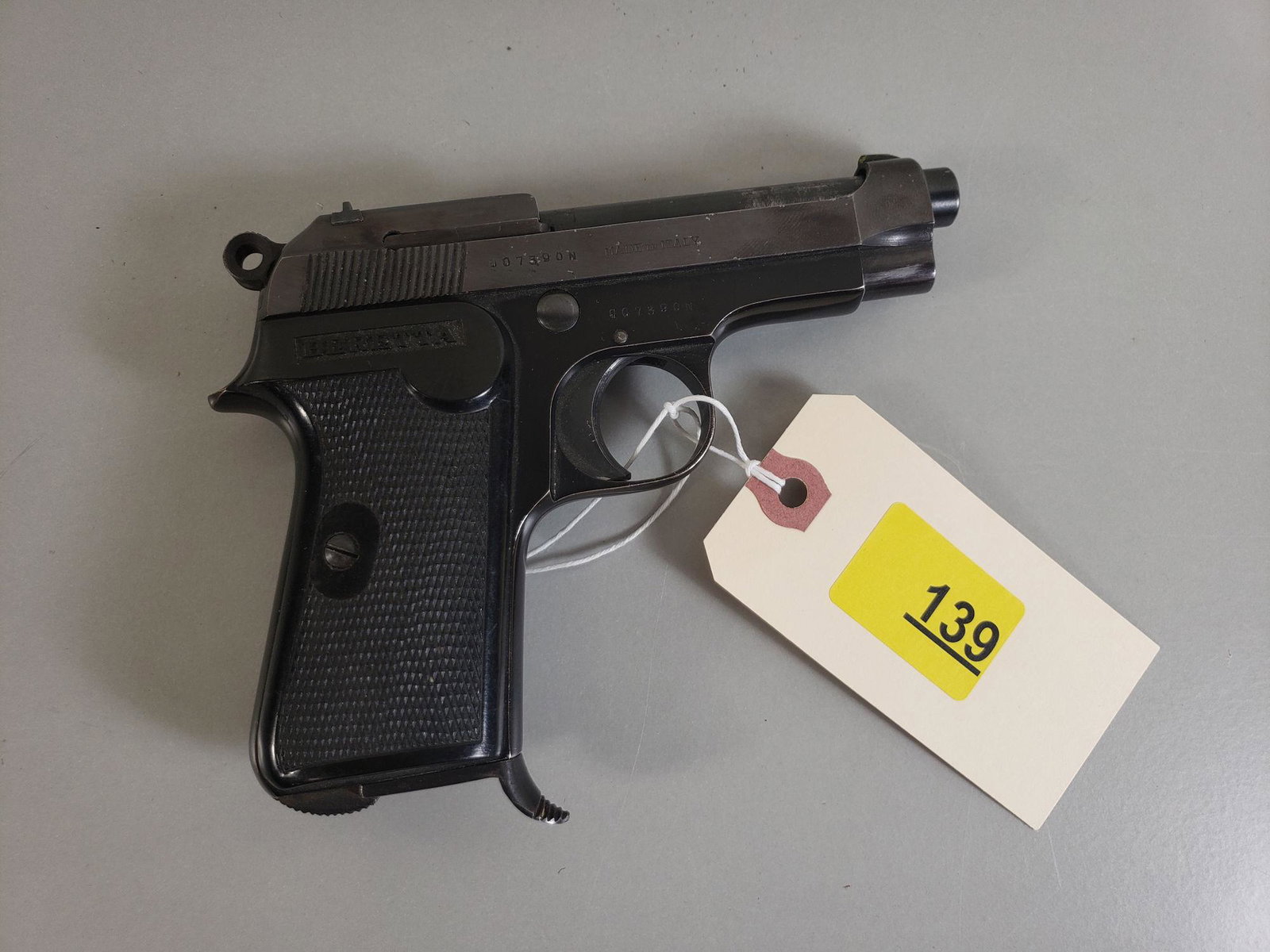 BERETTA MODEL 94B .22 CALIBER SEMI-AUTO PISTOL SN:: BERETTA MODEL 94B .22 CALIBER SEMI-AUTO PISTOL SN: 007390NBY BIDDING ON THIS LOT BUYER ACCEPTS RESPONSIBILITY OF KNOWLEDGE OF STATE AND FEDERAL LAWS FOR RECEIVING THIS ITEM.