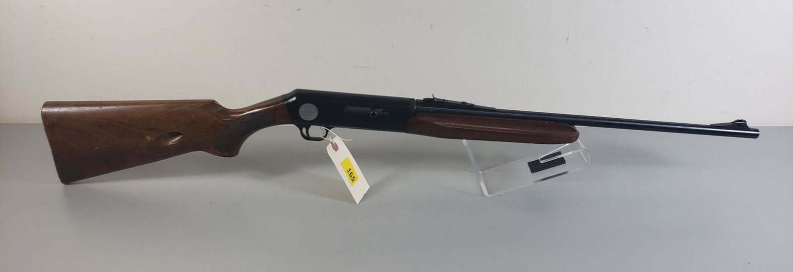 FRANCHI .22 CALIBER SEMI-AUTO RIFLE SN: NONE, 100TH: FRANCHI .22 CALIBER SEMI-AUTO RIFLE SN: NONE, 100TH YEAR ANNIVERSARYBY BIDDING ON THIS LOT BUYER ACCEPTS RESPONSIBILITY OF KNOWLEDGE OF STATE AND FEDERAL LAWS FOR RECEIVING THIS ITEM.