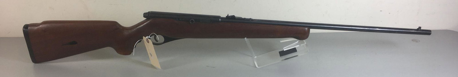 MOSSBERG MODEL 151K .22 RF CALIBER SEMI-AUTO RIFLE SN:: MOSSBERG MODEL 151K .22 RF CALIBER SEMI-AUTO RIFLE SN: NONEBY BIDDING ON THIS LOT BUYER ACCEPTS RESPONSIBILITY OF KNOWLEDGE OF STATE AND FEDERAL LAWS FOR RECEIVING THIS ITEM.