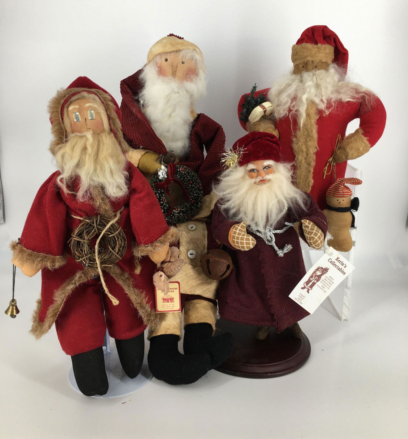 BOX LOT CHRISTMAS INCLUDING 4 STUFFED SANTAS. 12" TO (1 of 1)