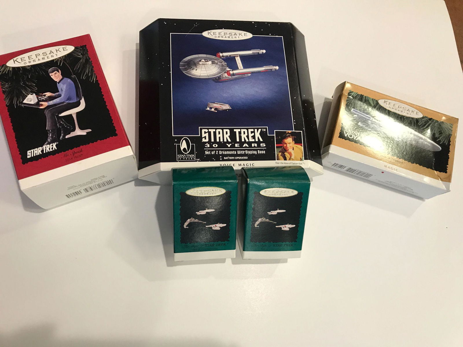 BOX LOT CHRISTMAS INCLUDING 5 HALLMARK STAR TREK (1 of 1)