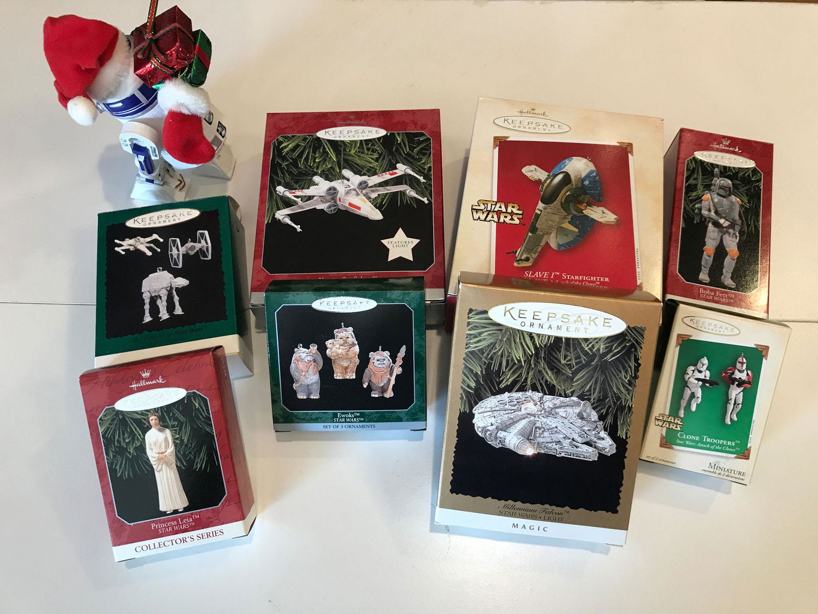 BOX LOT CHRISTMAS INCLUDING 8 HALLMARK STAR WARS (1 of 1)