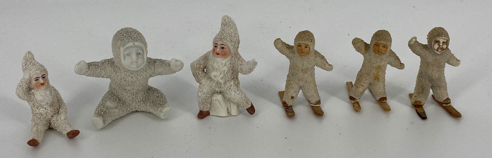 BOX LOT CHRISTMAS INCLUDING 6 VINTAGE SNOW BABIES. (1 of 4)