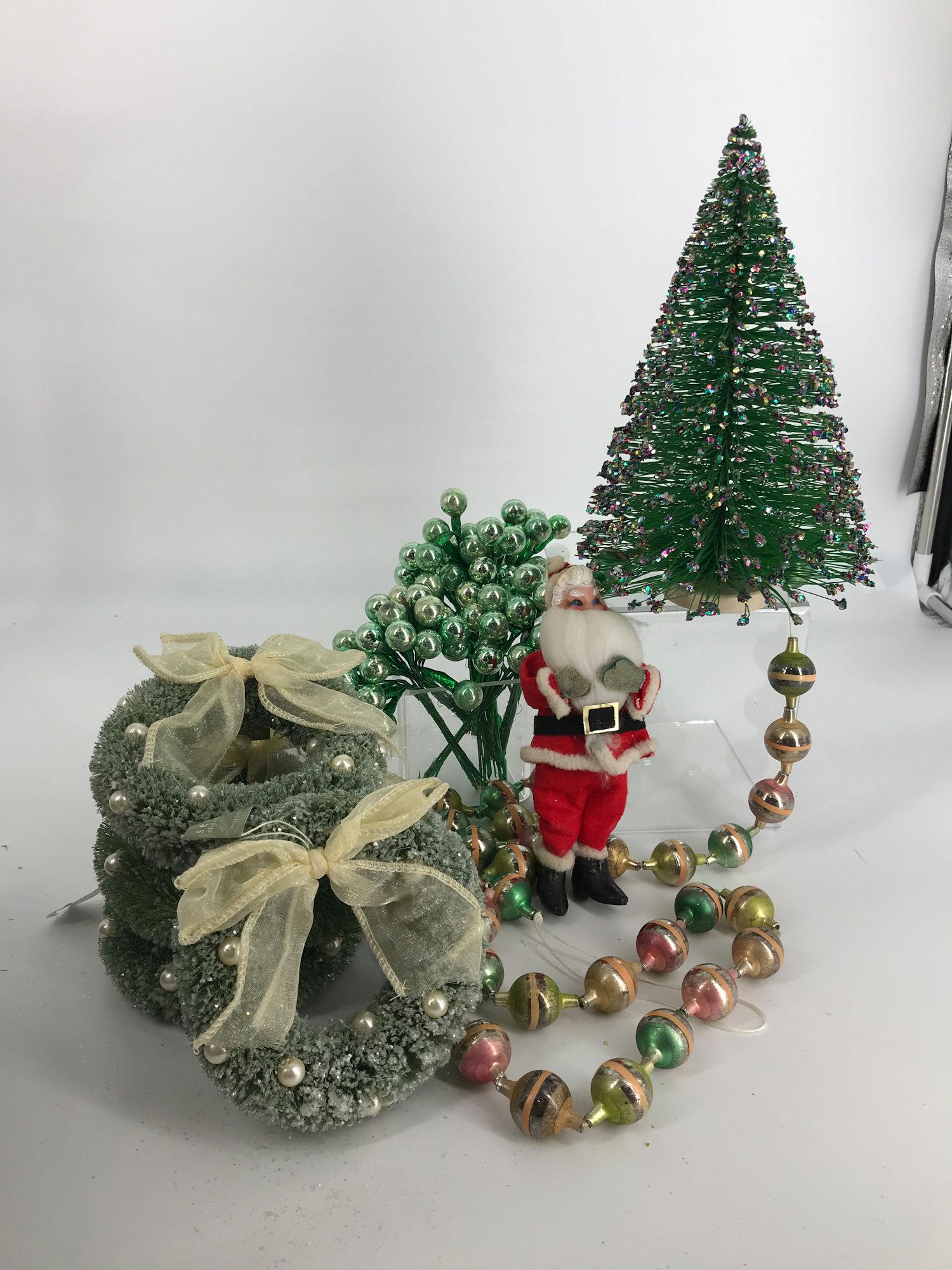 BOX LOT CHRISTMAS INCLUDING 9" VINTAGE TREE AND VINTAGE: BOX LOT CHRISTMAS INCLUDING 9" VINTAGE TREE AND VINTAGE BEADED GARLAND.